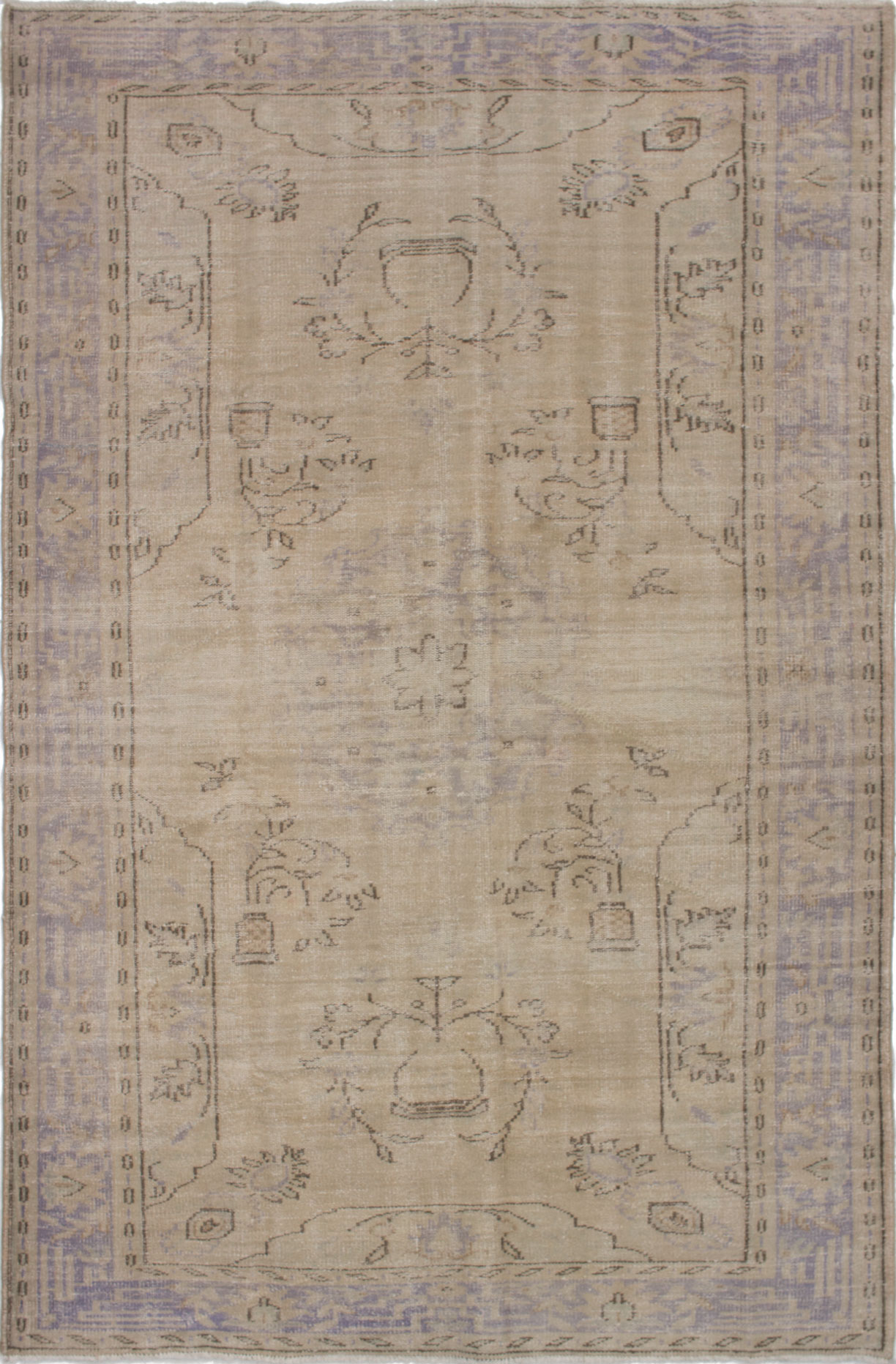 Hand-knotted Anadol Vintage Tan Wool Rug 6'1" x 9'3" Size: 6'1" x 9'3"  