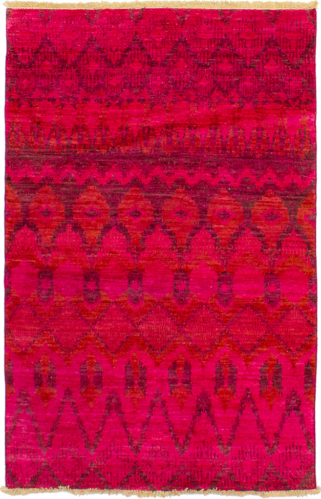 Hand-knotted Vibrance Light Red Wool Rug 4'0" x 6'2" Size: 4'0" x 6'2"  
