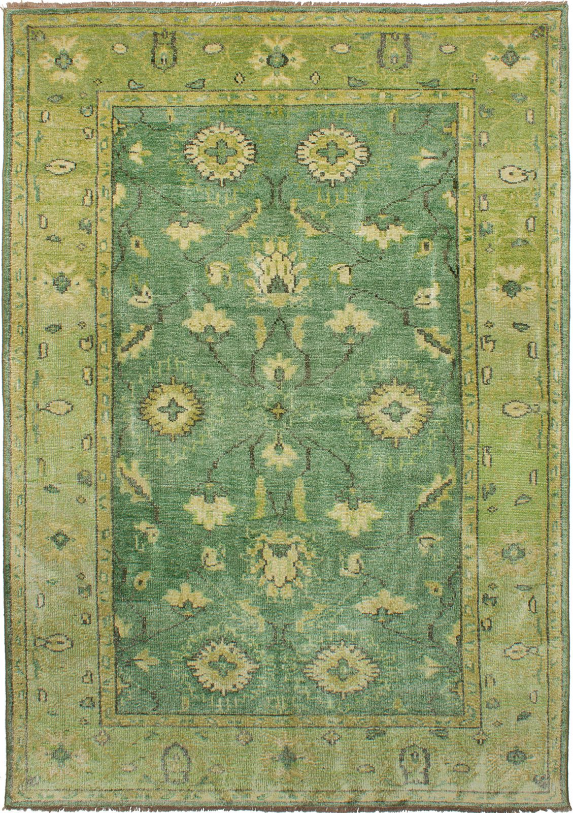 Hand-knotted Jules Ushak Green  Rug 6'11" x 9'11" Size: 6'11" x 9'11"  