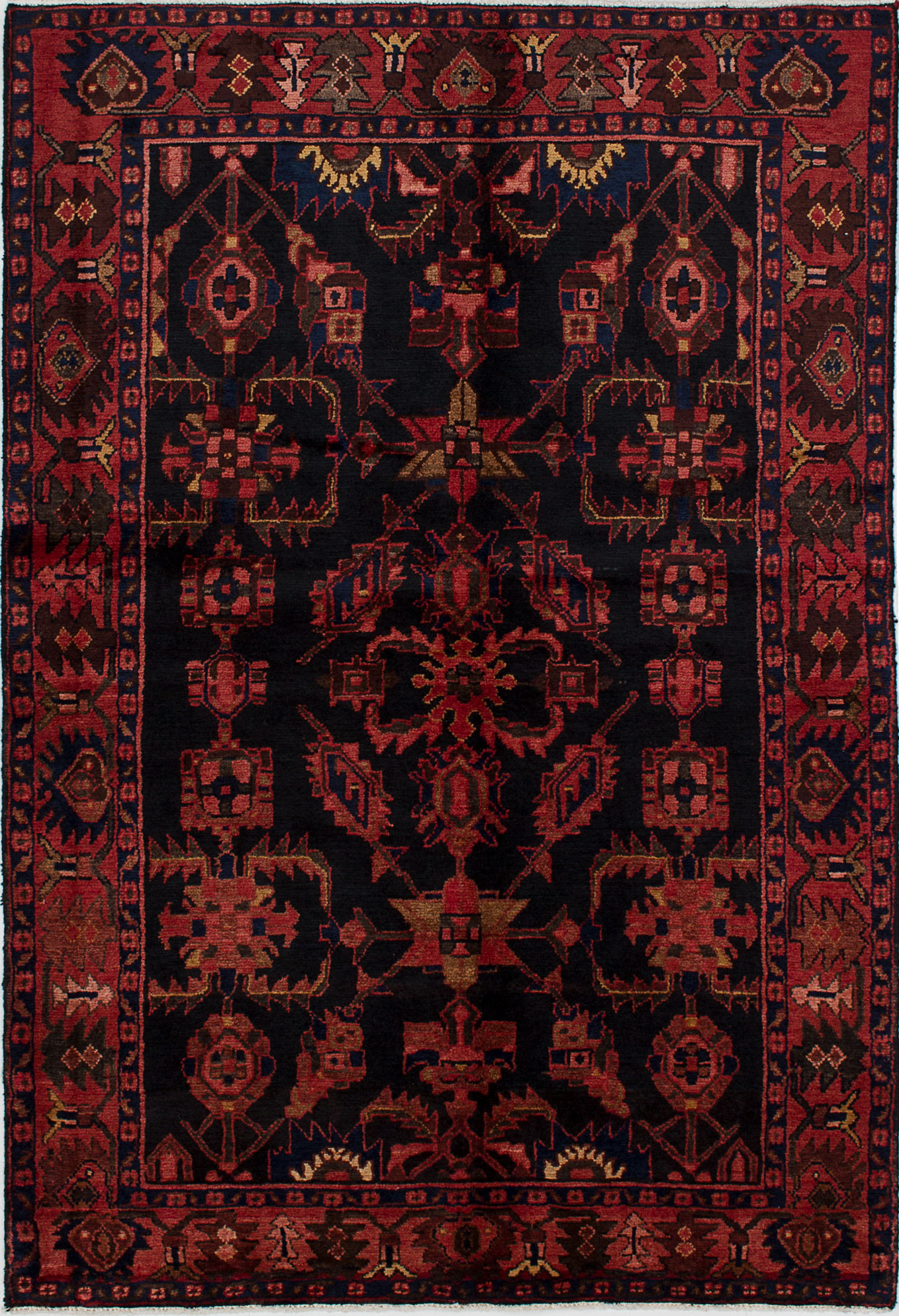 Hand-knotted Darjazin Black, Dark Copper Wool Rug 4'7" x 6'9" Size: 4'7" x 6'9"  