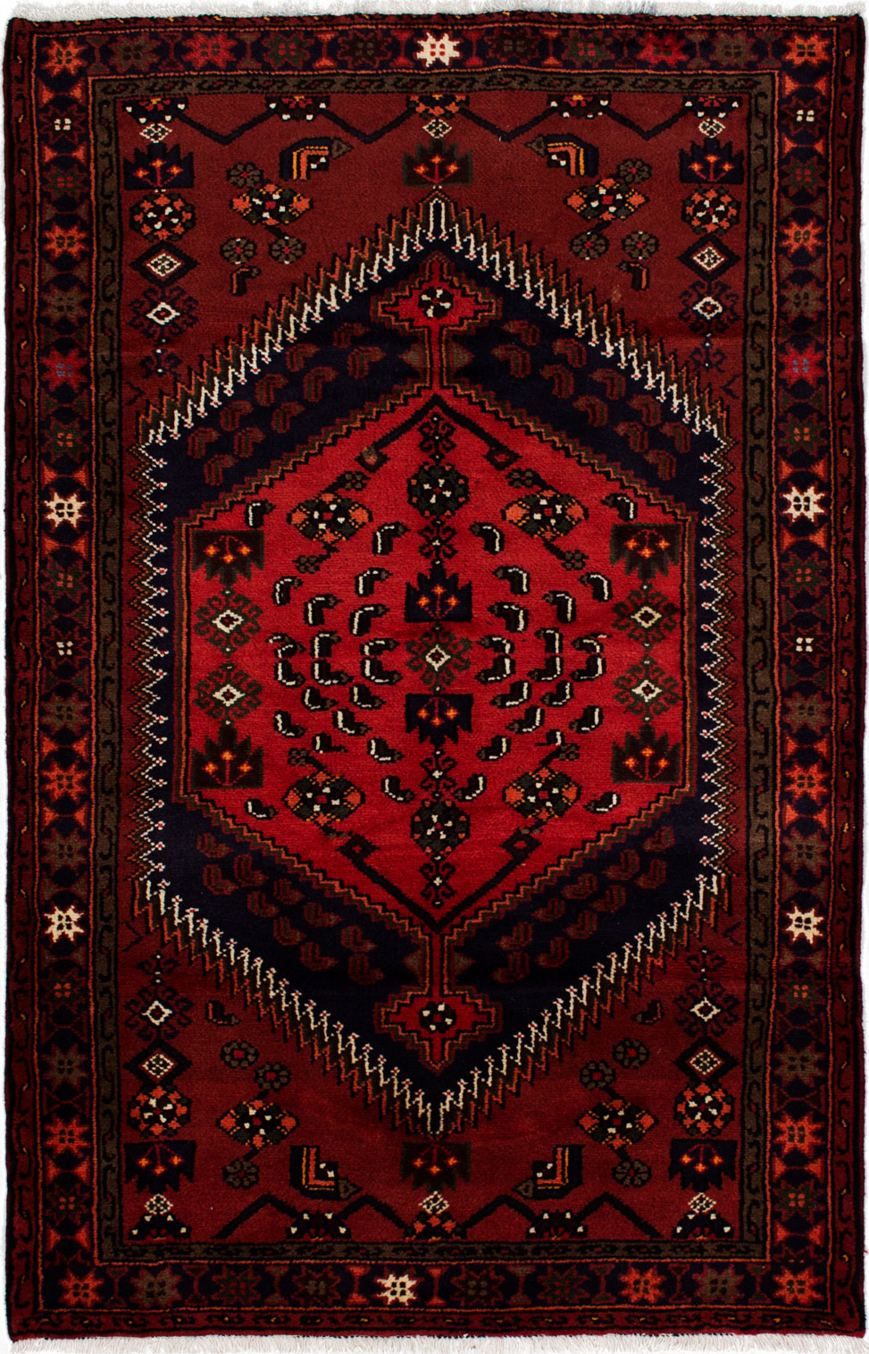 Hand-knotted Nahavand Red Wool Rug 4'4" x 6'7"  Size: 4'4" x 6'7"  