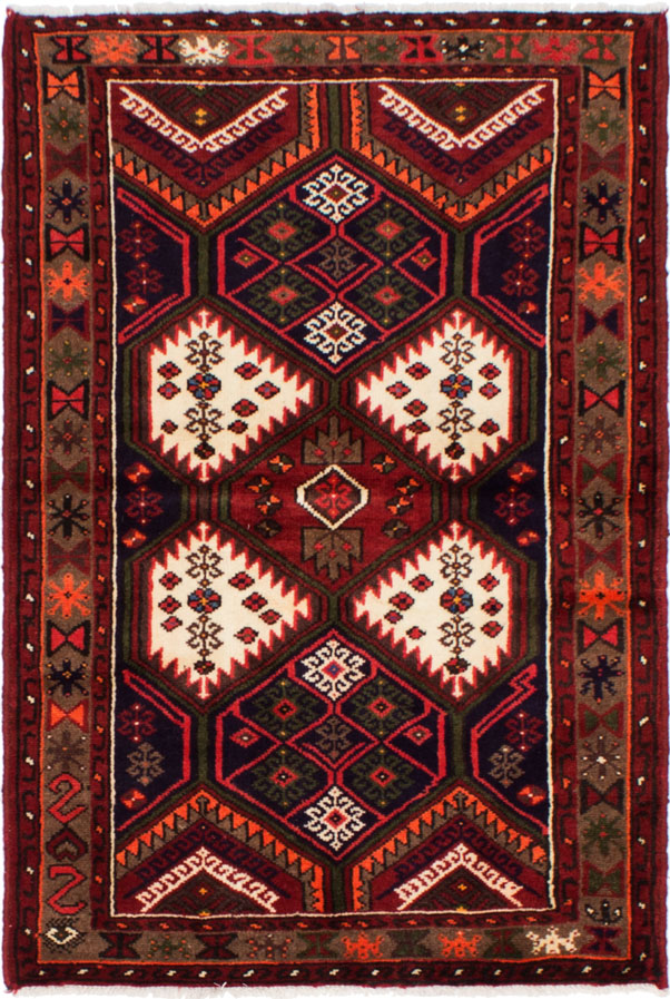 Hand-knotted Hamadan Red Wool Rug 3'5" x 5'1"  Size: 3'5" x 5'1"  