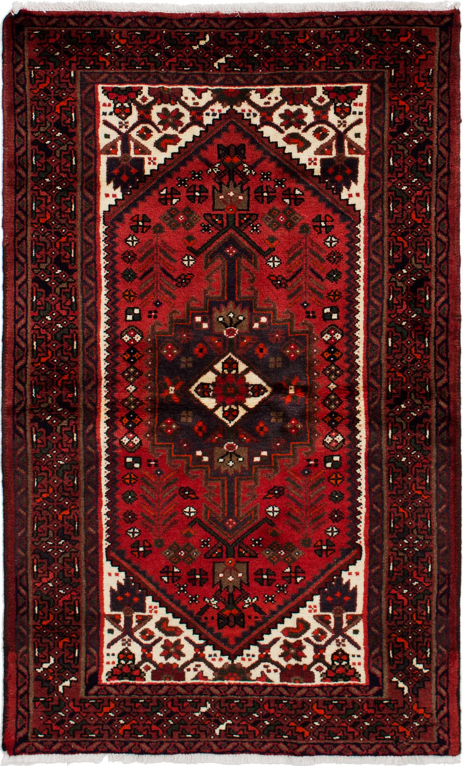 Hand-knotted Hamadan Red Wool Rug 3'0" x 5'1" Size: 3'0" x 5'1"  
