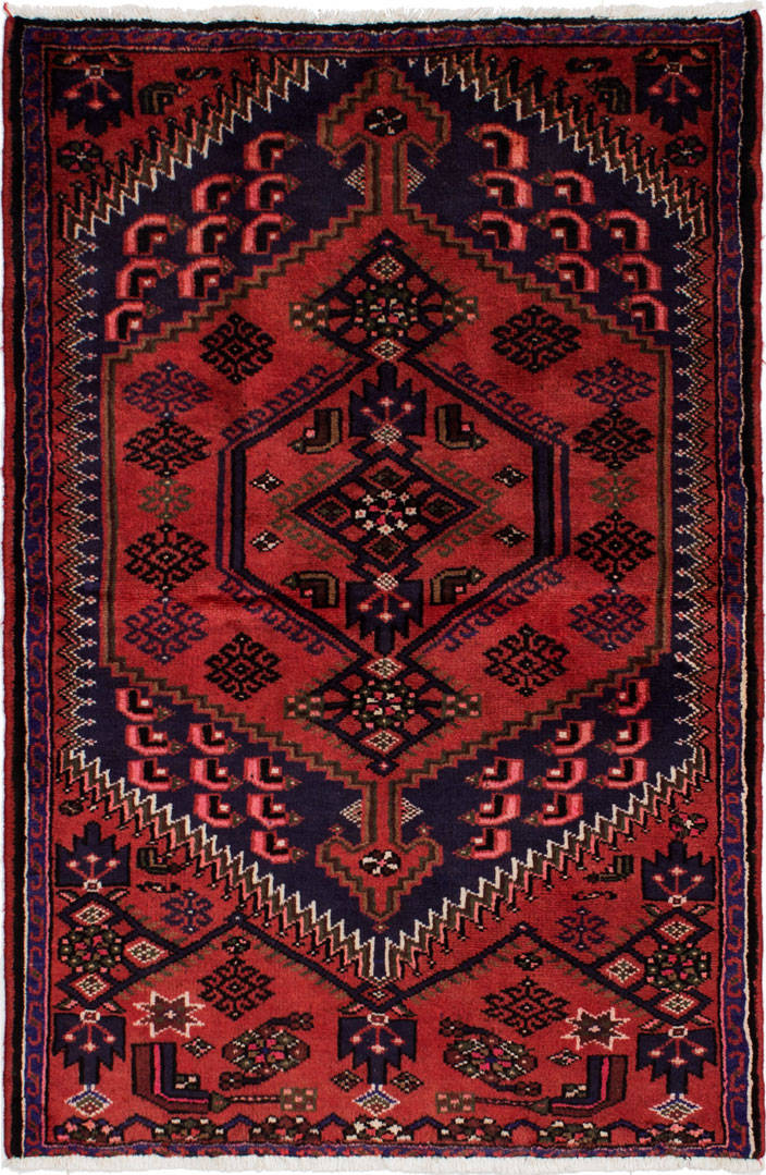 Hand-knotted Hamadan Red Wool Rug 3'4" x 5'2"  Size: 3'4" x 5'2"  