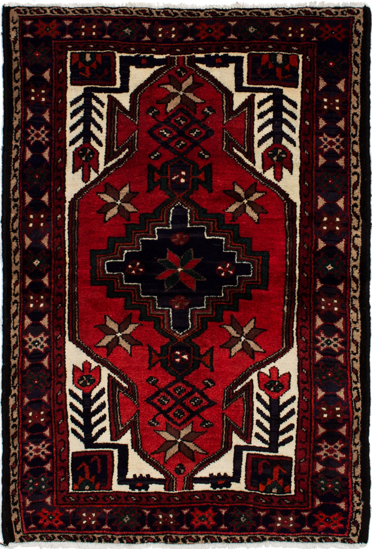 Hand-knotted Hamadan Red Wool Rug 3'5" x 5'1"  Size: 3'5" x 5'1"  