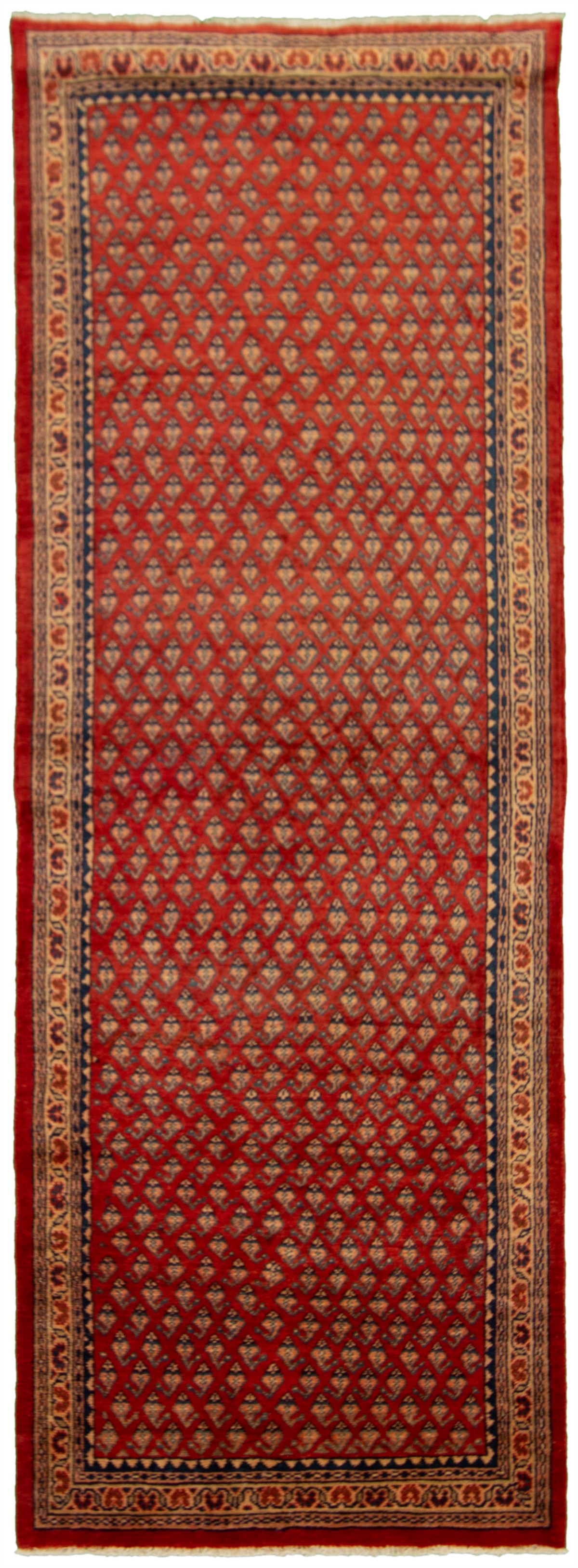 Hand-knotted Arak Red Wool Rug 3'7" x 9'11" Size: 3'7" x 9'11"  