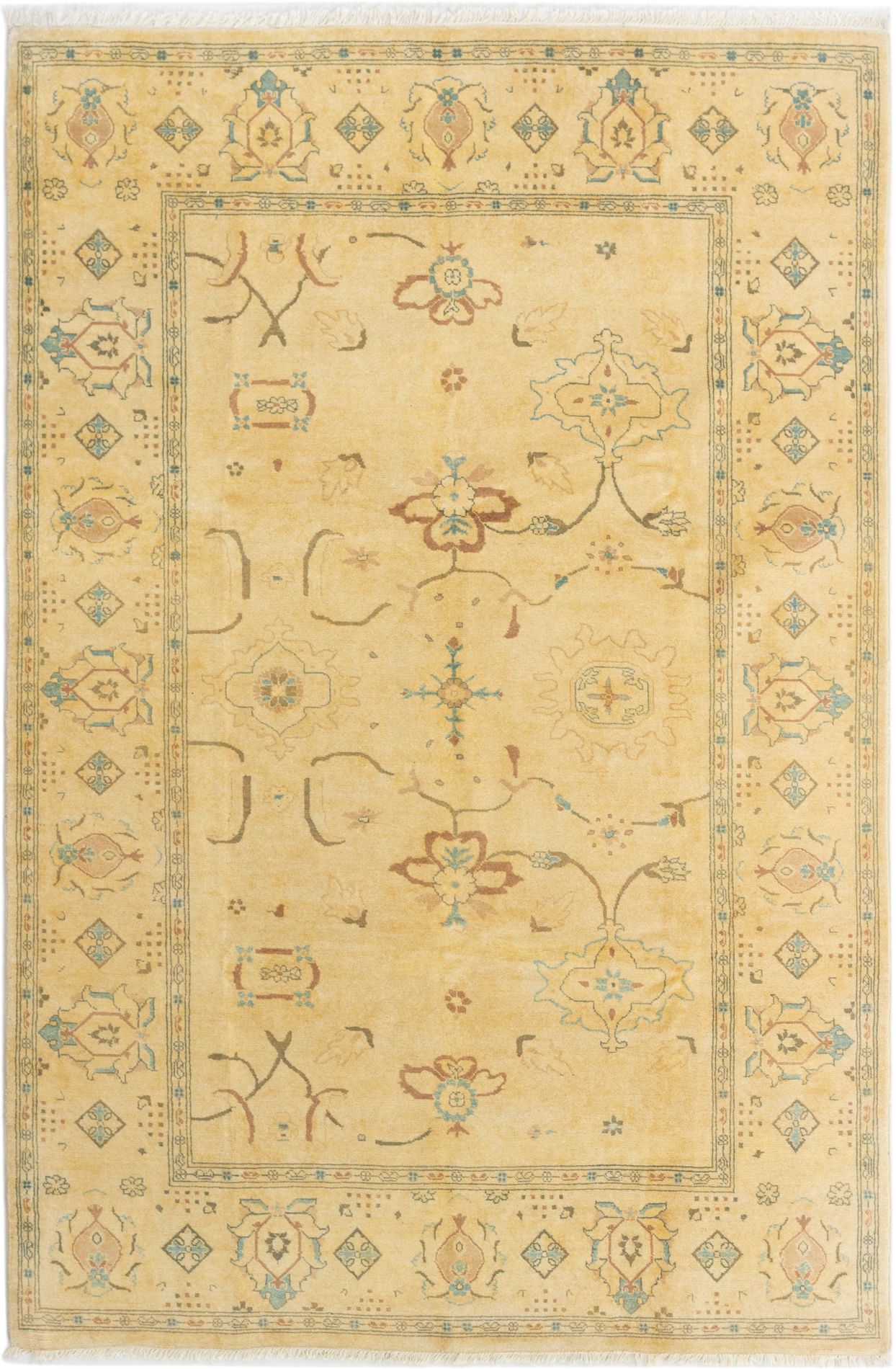 Hand-knotted Peshawar Finest Cream Wool Rug 6'0" x 9'0" Size: 6'0" x 9'0"  