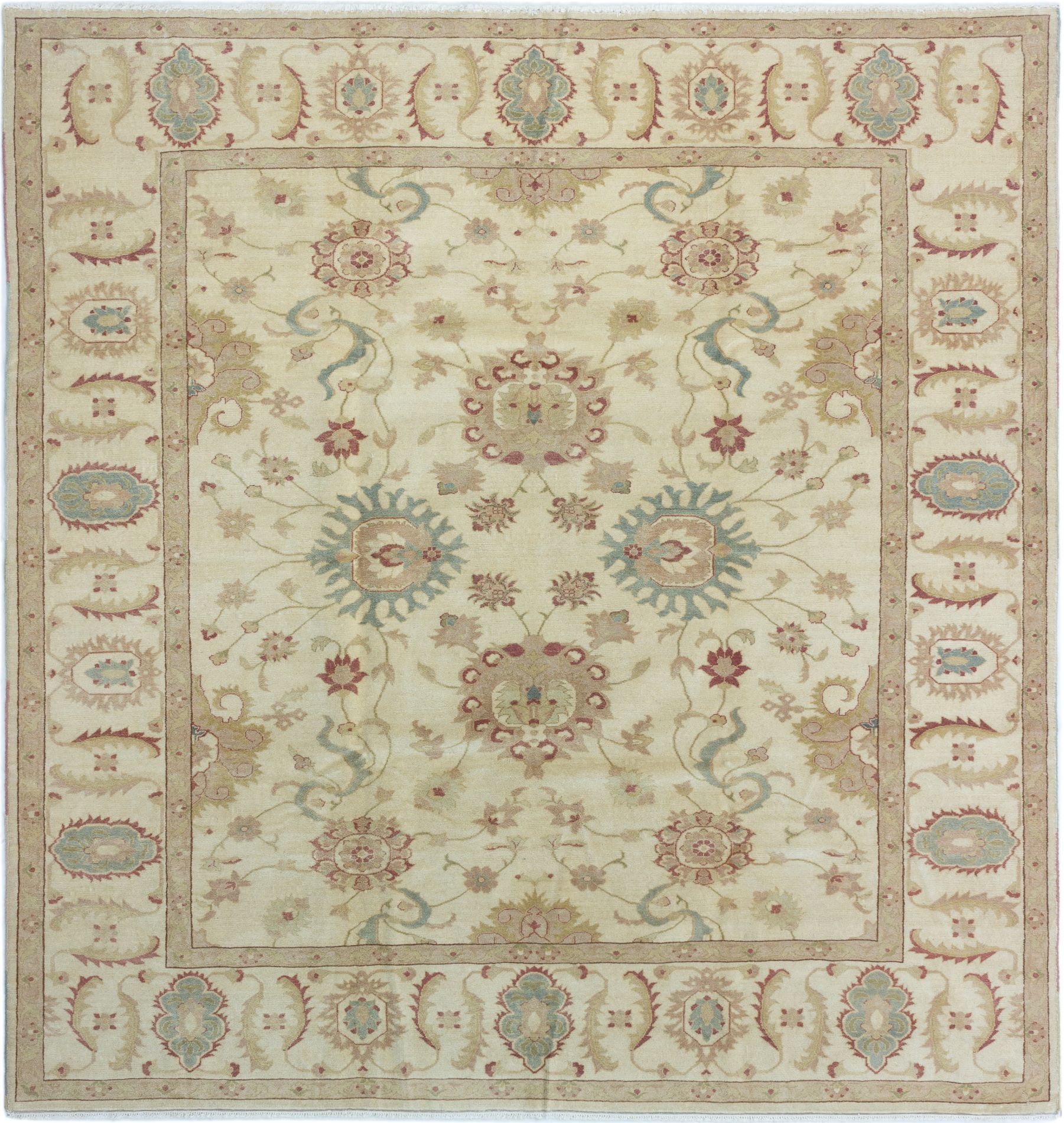 Hand-knotted Authentic Ushak Cream Wool Rug 8'0" x 8'3" Size: 8'0" x 8'3"  