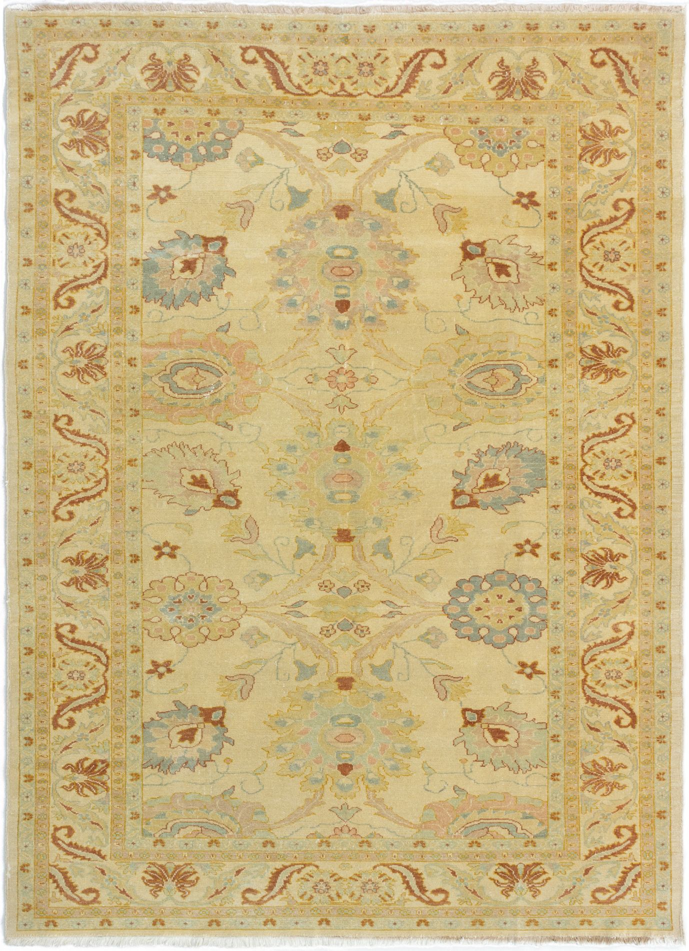 Hand-knotted Authentic Ushak Cream Wool Rug 6'2" x 8'6" Size: 6'2" x 8'6"  