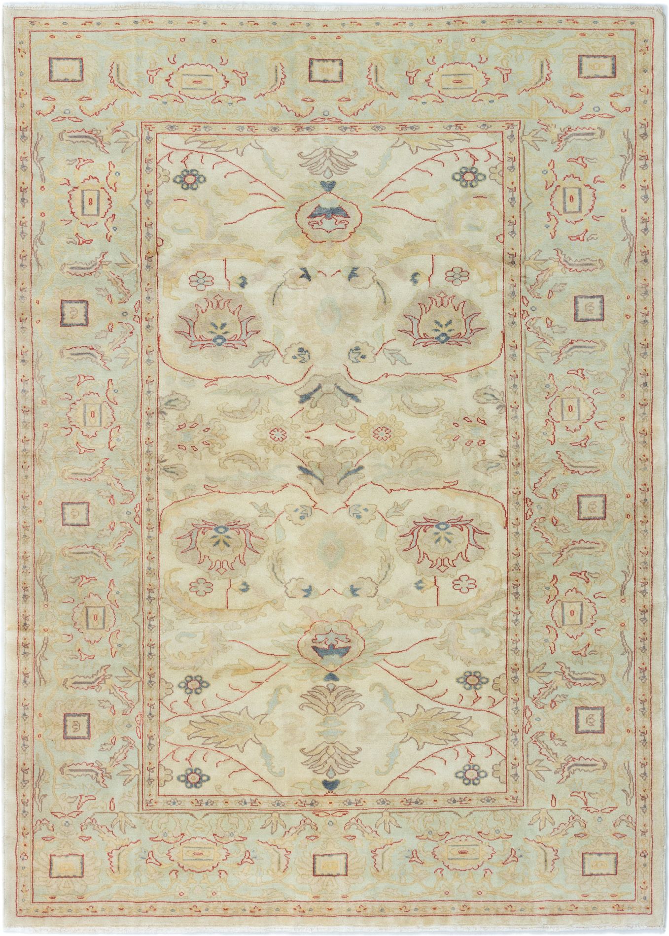 Hand-knotted Authentic Ushak Cream Wool Rug 6'5" x 8'7" Size: 6'5" x 8'7"  