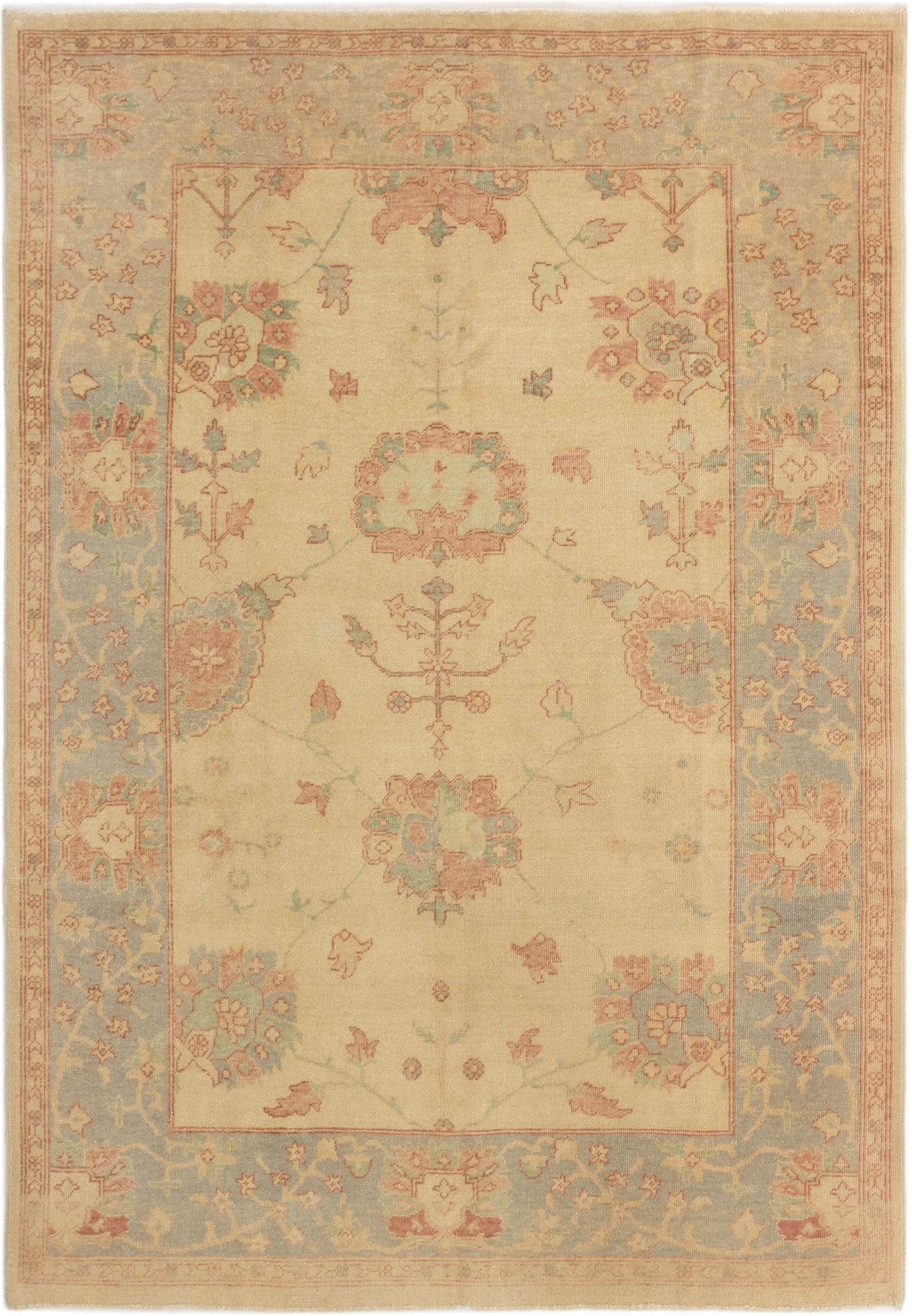 Hand-knotted Authentic Ushak Cream Wool Rug 5'11" x 8'4" Size: 5'11" x 8'4"  