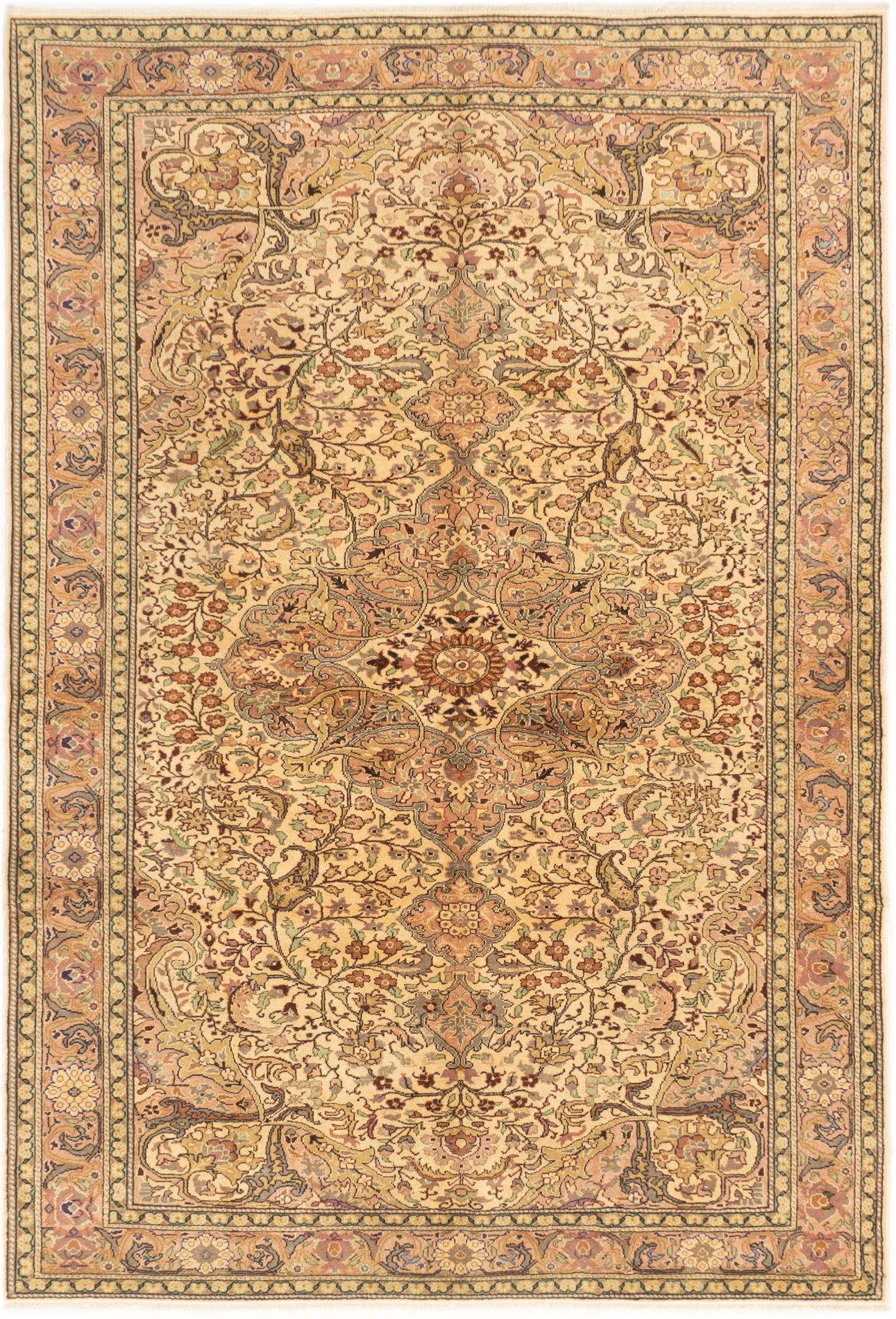 Hand-knotted Anatolian Vintage Cream Wool Rug 6'6" x 9'5" Size: 6'6" x 9'5"  