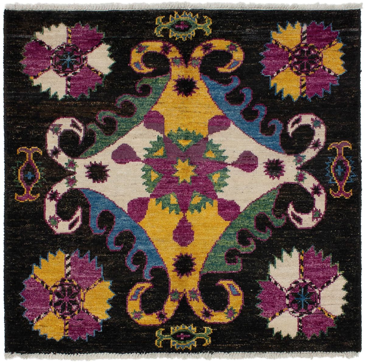 Hand-knotted Shalimar Black Wool Rug 5'0" x 5'4" Size: 5'0" x 5'4"  