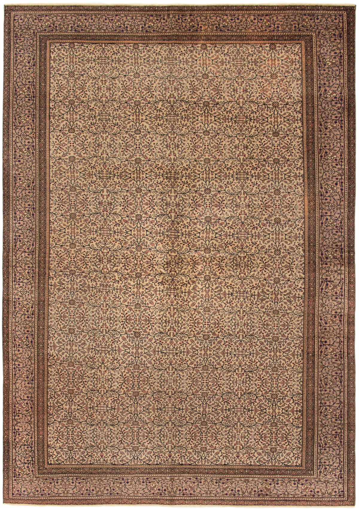 Hand-knotted Keisari Vintage Cream Wool Rug 6'4" x 9'4"  Size: 6'4" x 9'4"  