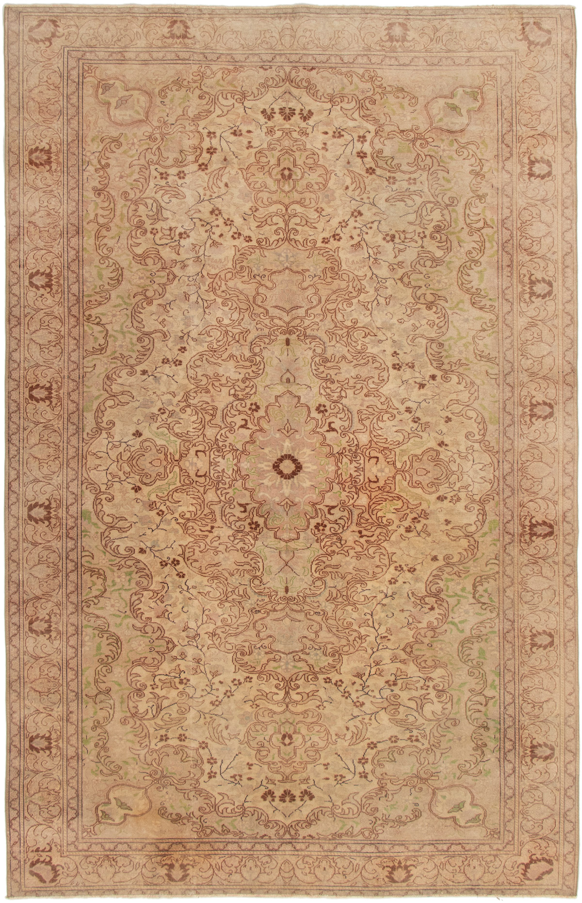 Hand-knotted Antalya Vintage Ivory Wool Rug 6'3" x 9'10" Size: 6'3" x 9'10"  