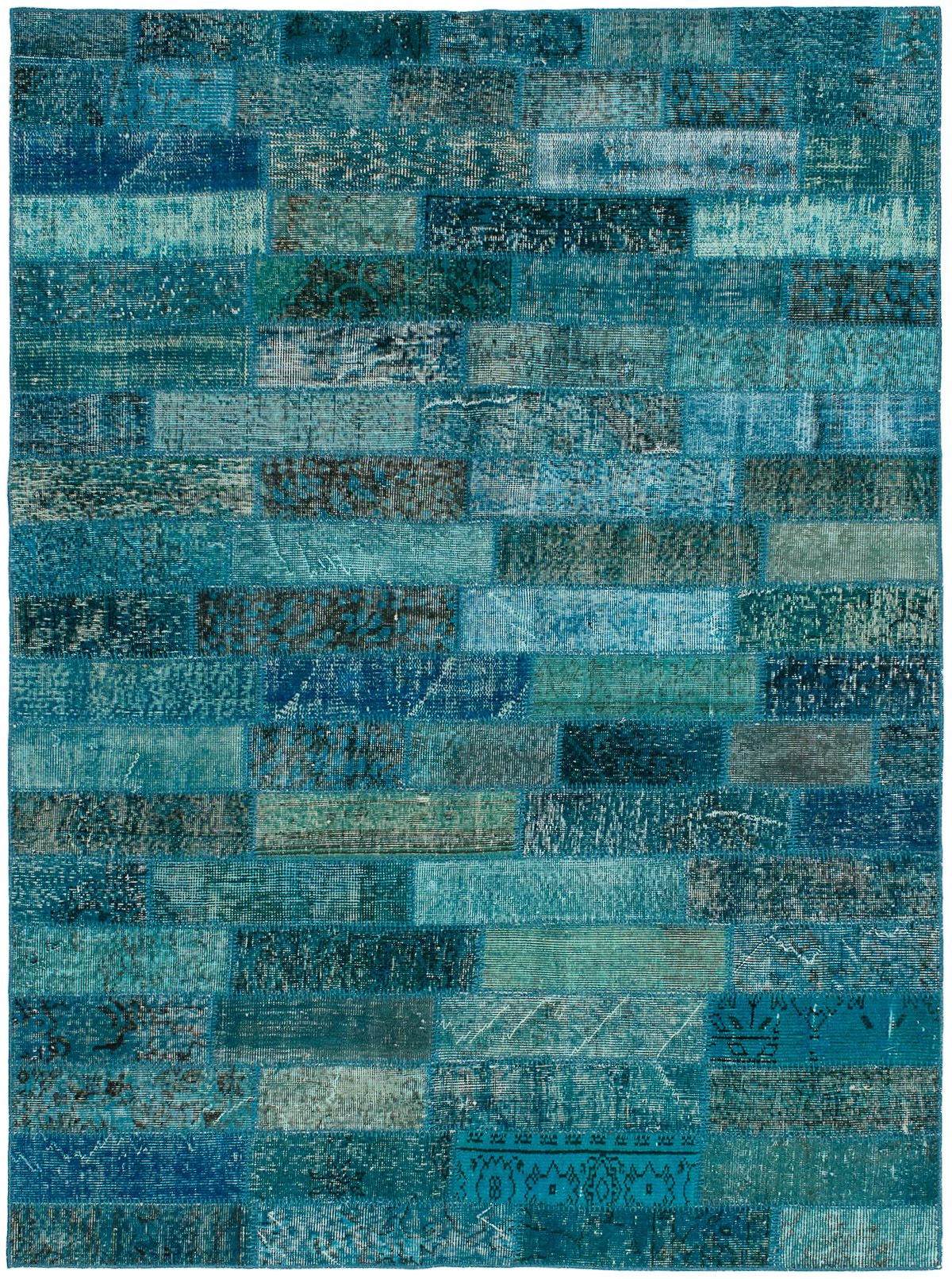 Hand-knotted Color Transition Patch Turquoise Wool Rug 5'8" x 7'8" Size: 5'8" x 7'8"  