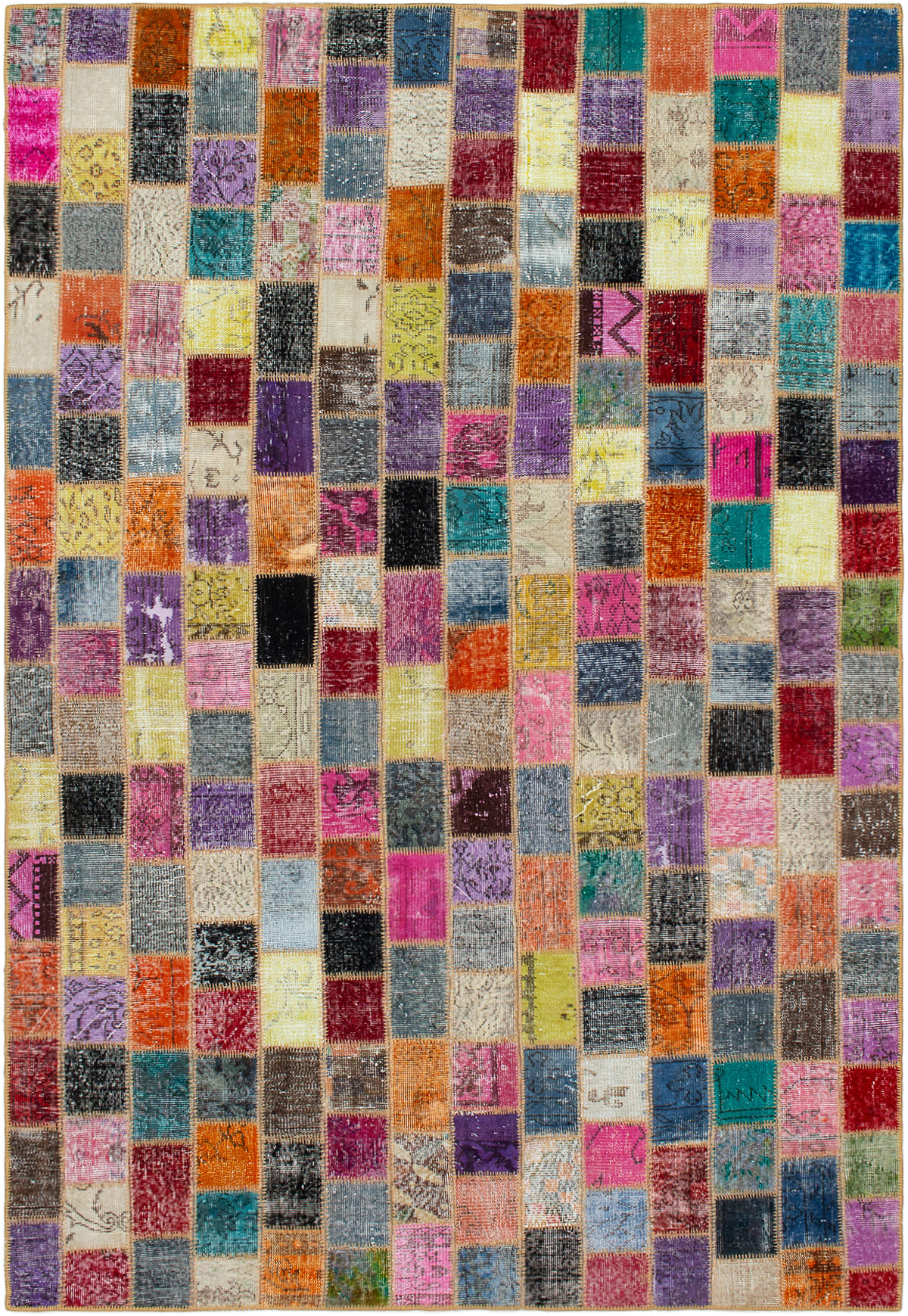Hand-knotted Color Transition Patch Pink Wool Rug 6'7" x 9'6" Size: 6'7" x 9'6"  