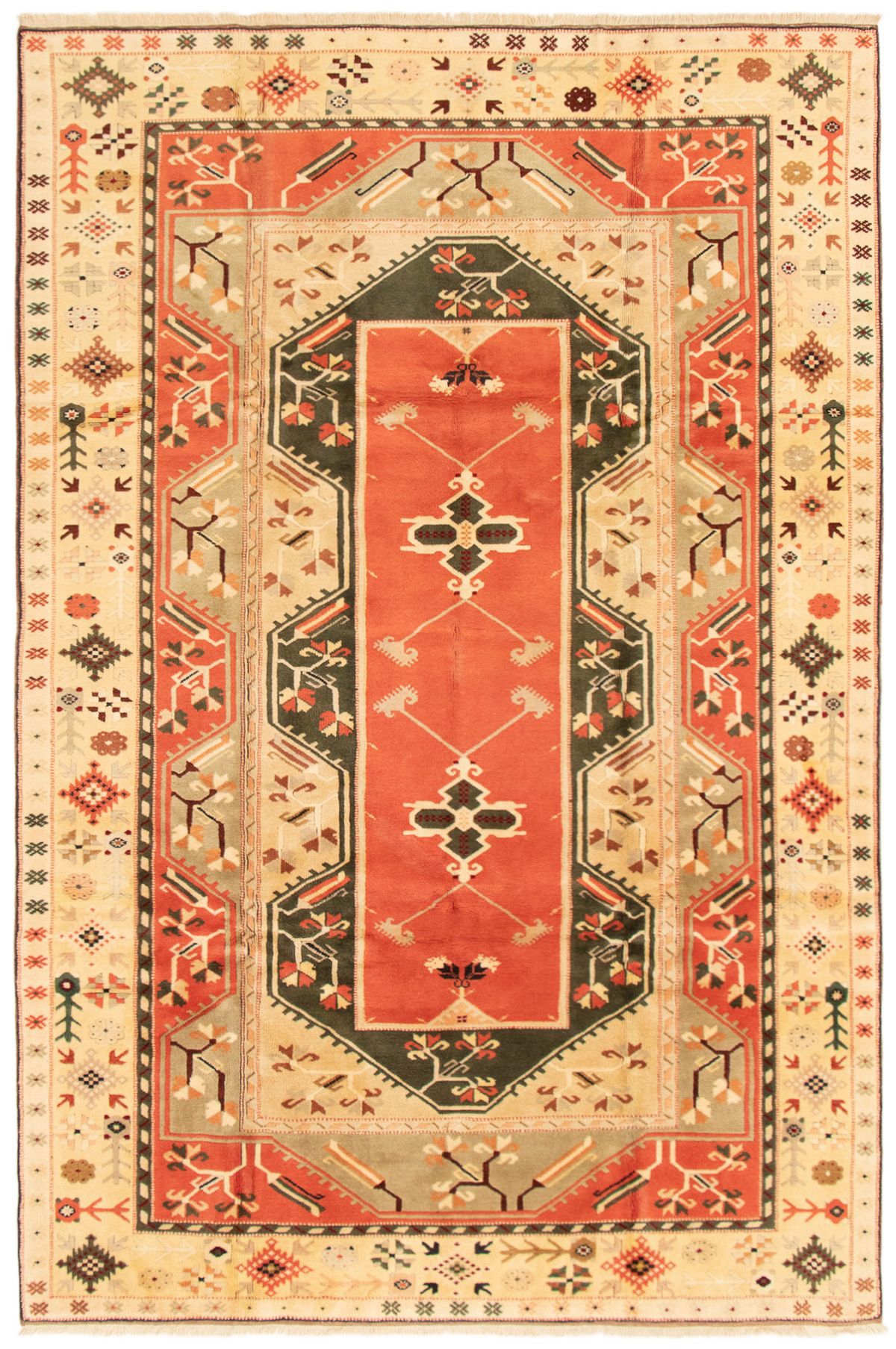 Hand-knotted Ushak Copper, Light Yellow Wool Rug 6'4" x 9'8" Size: 6'4" x 9'8"  