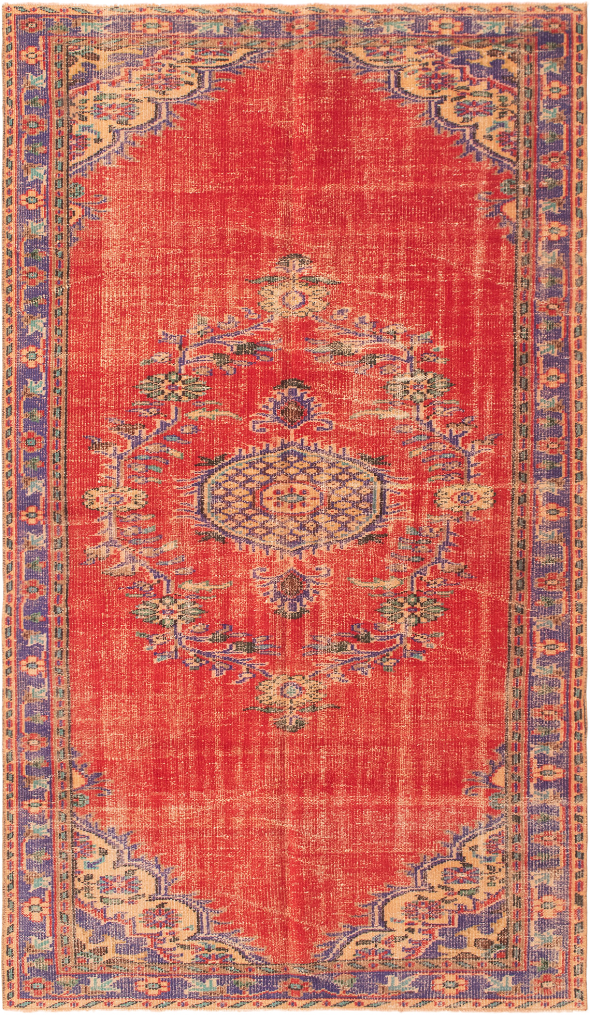 Hand-knotted Anadol Vintage Red Wool Rug 5'3" x 9'0" Size: 5'3" x 9'0"  