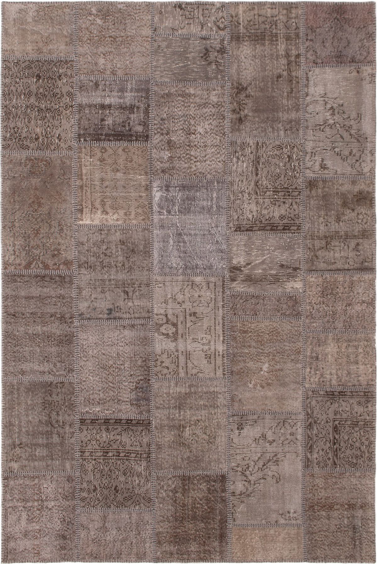 Hand-knotted Color Transition Patch Grey Wool Rug 6'7" x 9'10"  Size: 6'7" x 9'10"  