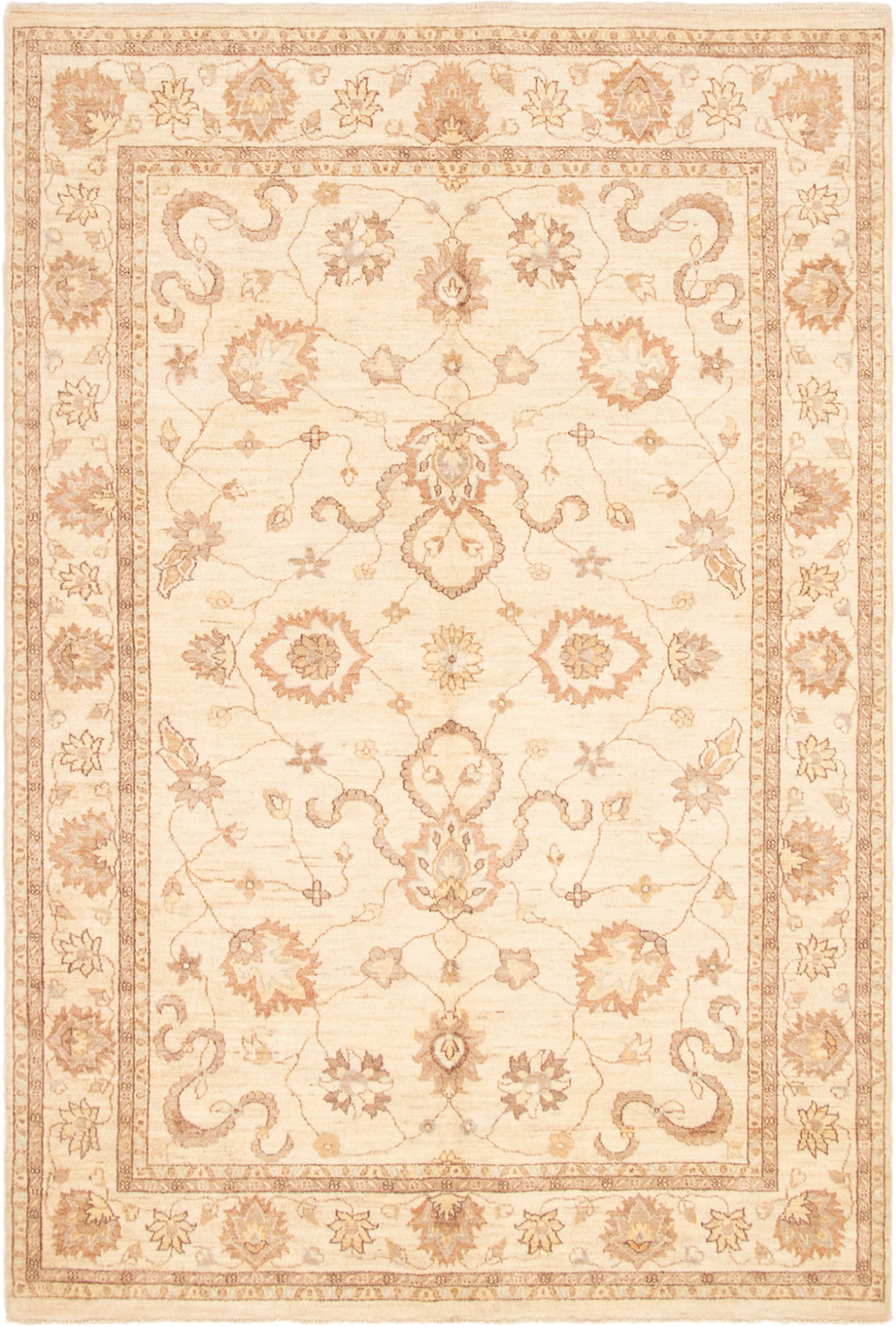 Hand-knotted Chobi Finest Cream Wool Rug 6'8" x 9'9"  Size: 6'8" x 9'9"  