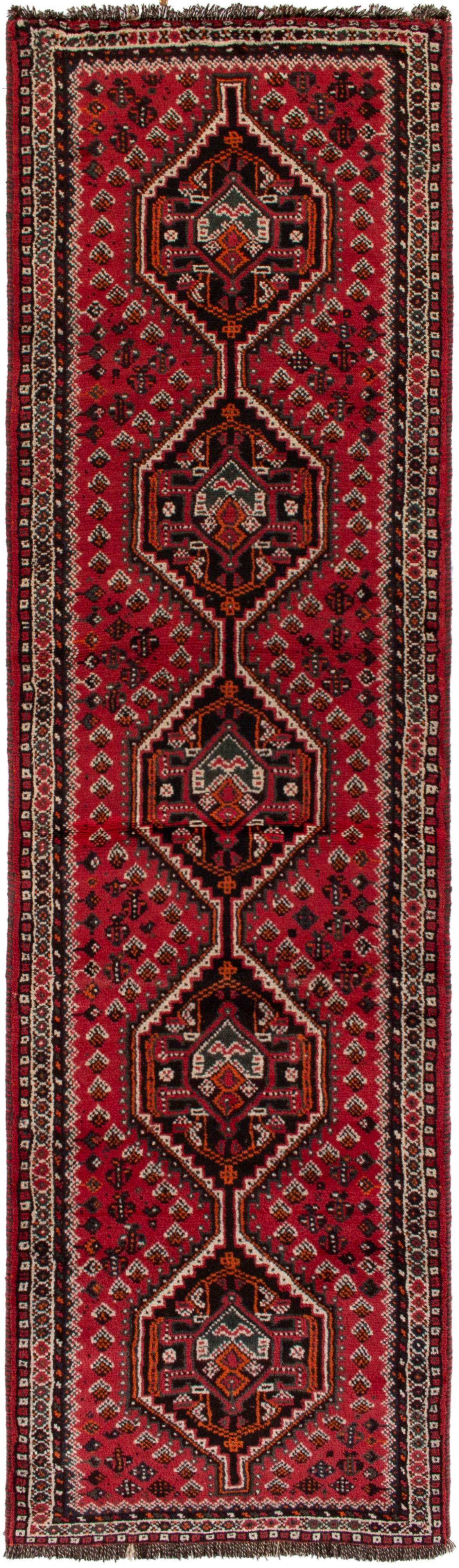 Hand-knotted Shiraz  Wool Rug 2'6" x 9'5" Size: 2'6" x 9'5"  