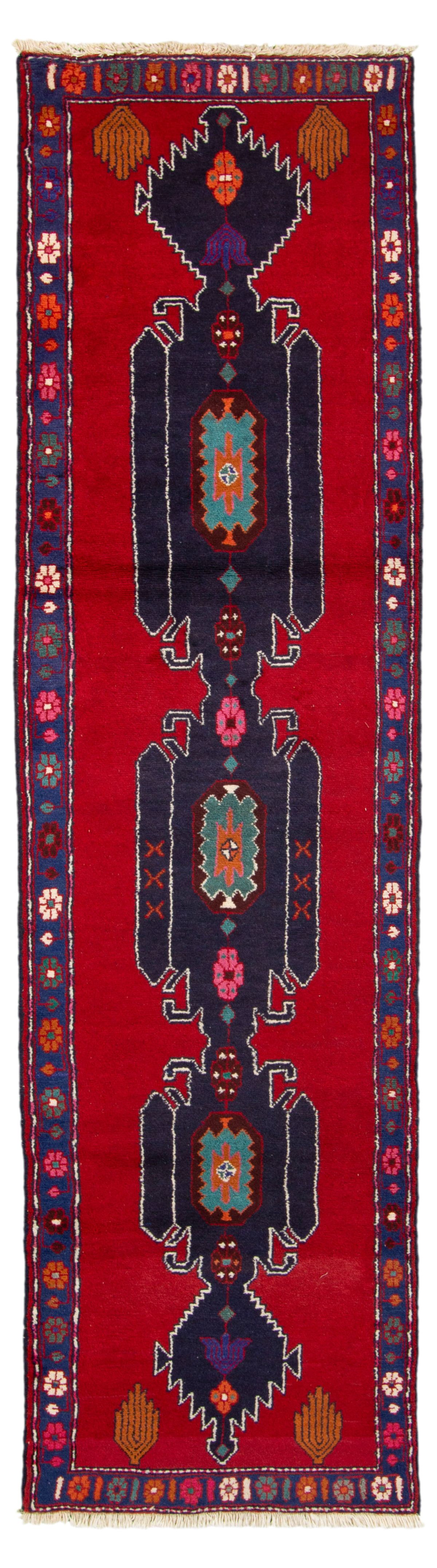 Hand-knotted Saveh  Wool Rug 2'8" x 9'9" Size: 2'7" x 9'9"  