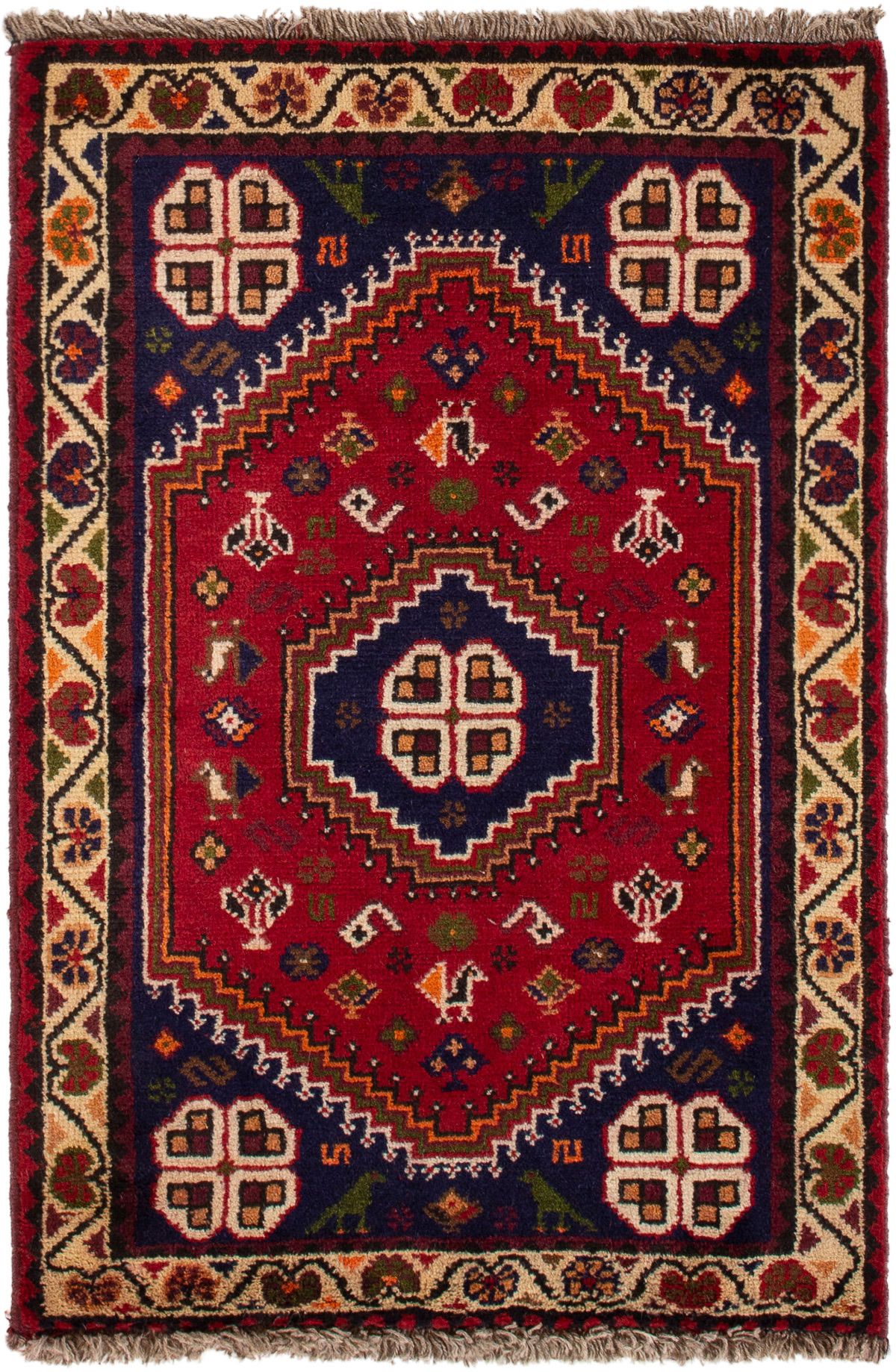 Hand-knotted Shiraz Qashqai  Wool Rug 2'2" x 3'5"  Size: 2'2" x 3'5"  