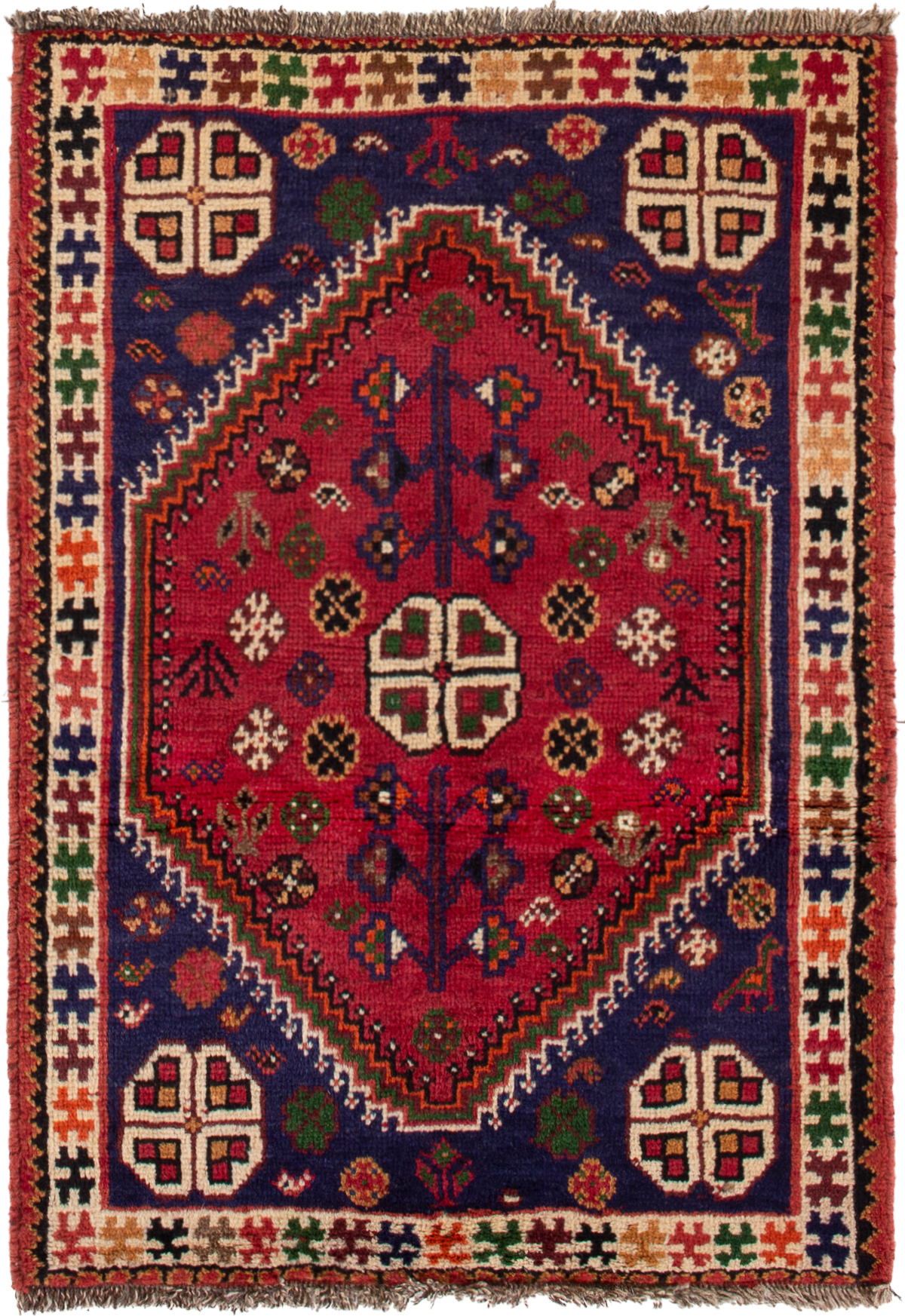 Hand-knotted Shiraz Qashqai  Wool Rug 2'4" x 3'5"  Size: 2'4" x 3'5"  