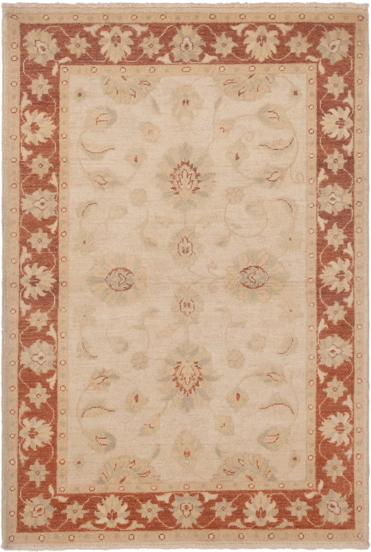 Hand-knotted Peshawar Finest Cream Wool Rug 3'6" x 5'1" Size: 3'6" x 5'1"  