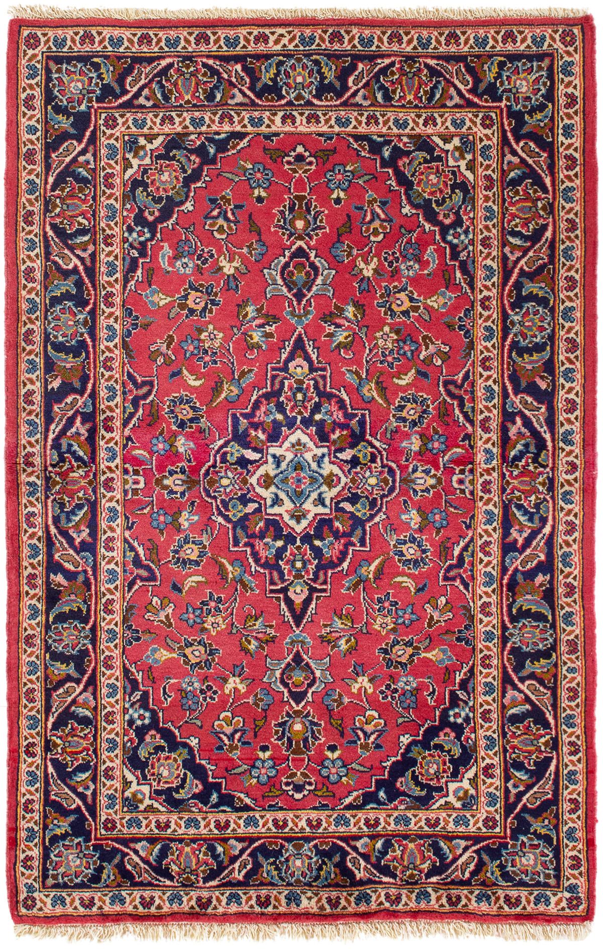 Hand-knotted Yazd  Wool Rug 3'2" x 4'11" Size: 3'2" x 4'11"  