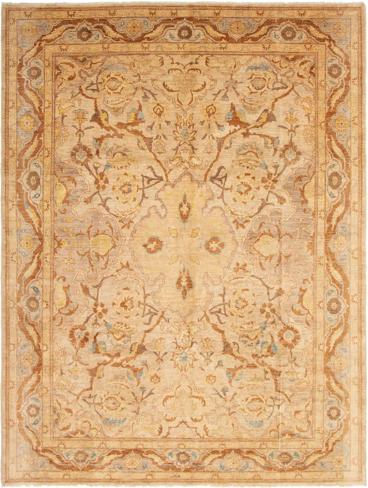 Hand-knotted Peshawar Finest Ivory,  Wool Rug 8'10" x 11'10" Size: 8'10" x 11'10"  