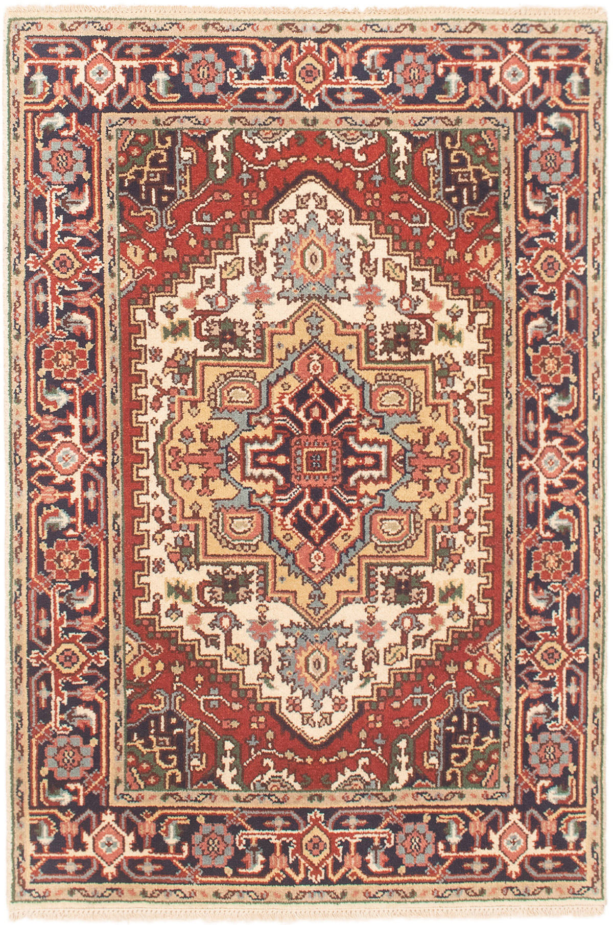 Hand-knotted Serapi Heritage Cream Wool Rug 4'0" x 6'0"  Size: 4'0" x 6'0"  