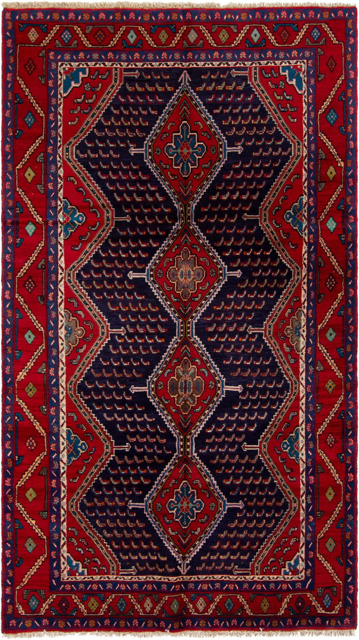 Hand-knotted Koliai  Wool Rug 5'0" x 9'6" Size: 5'0" x 9'6"  