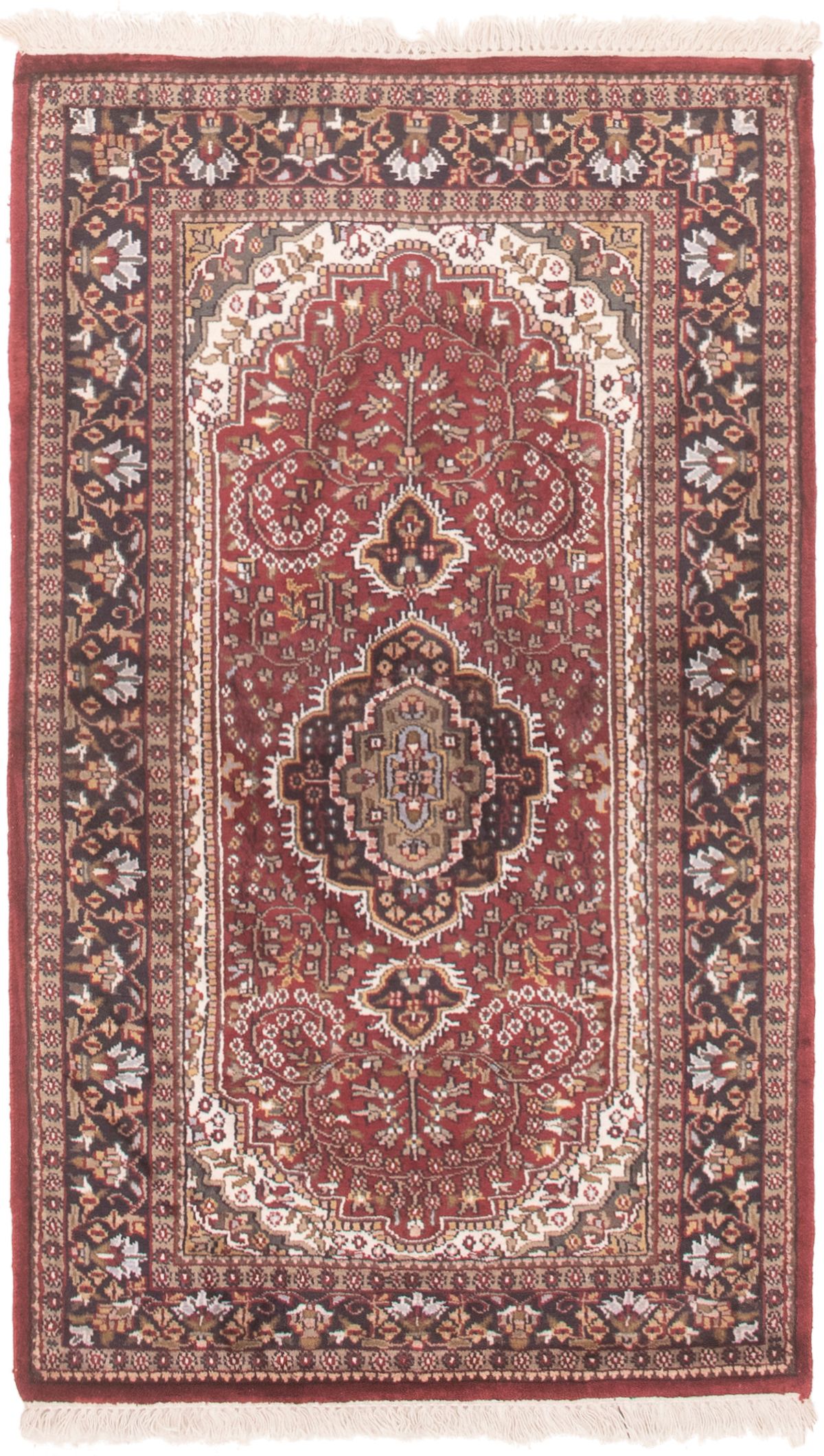 Hand-knotted Kashmir Burgundy, Ivory Silk Rug 3'0" x 5'2" Size: 3'0" x 5'2"  