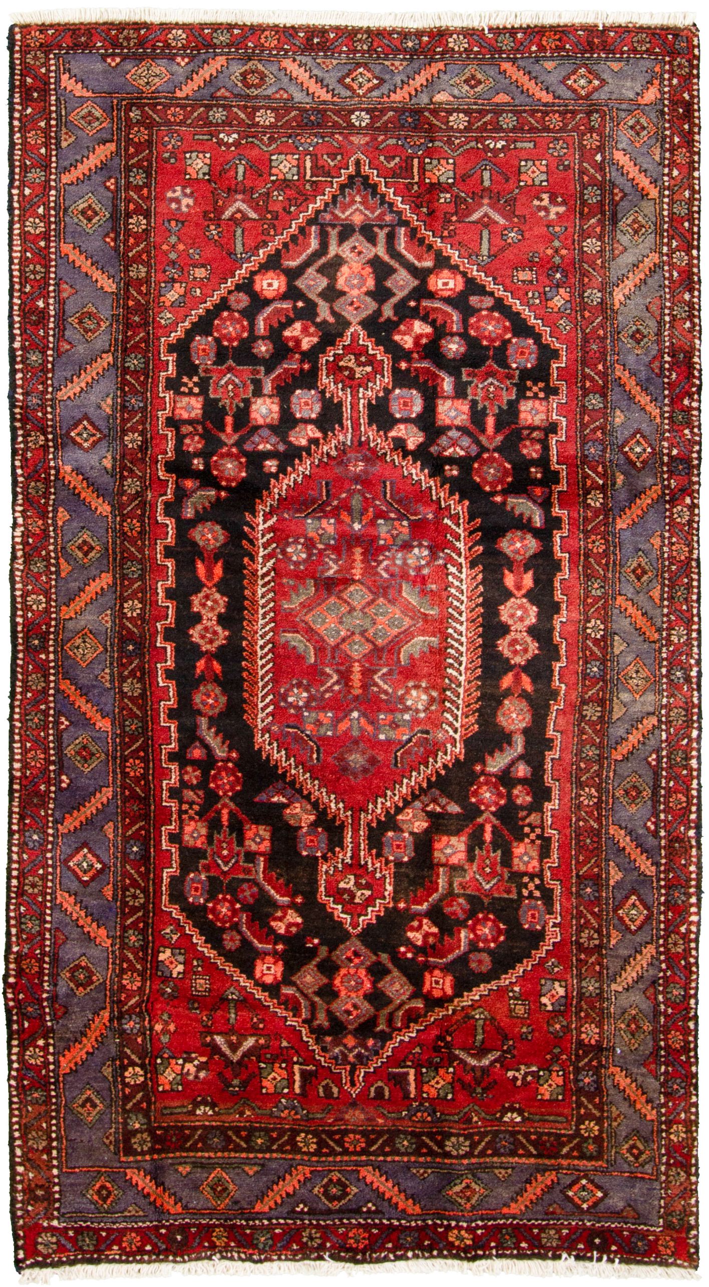 Hand-knotted Kashan  Wool Rug 4'4" x 7'10" Size: 4'4" x 7'10"  