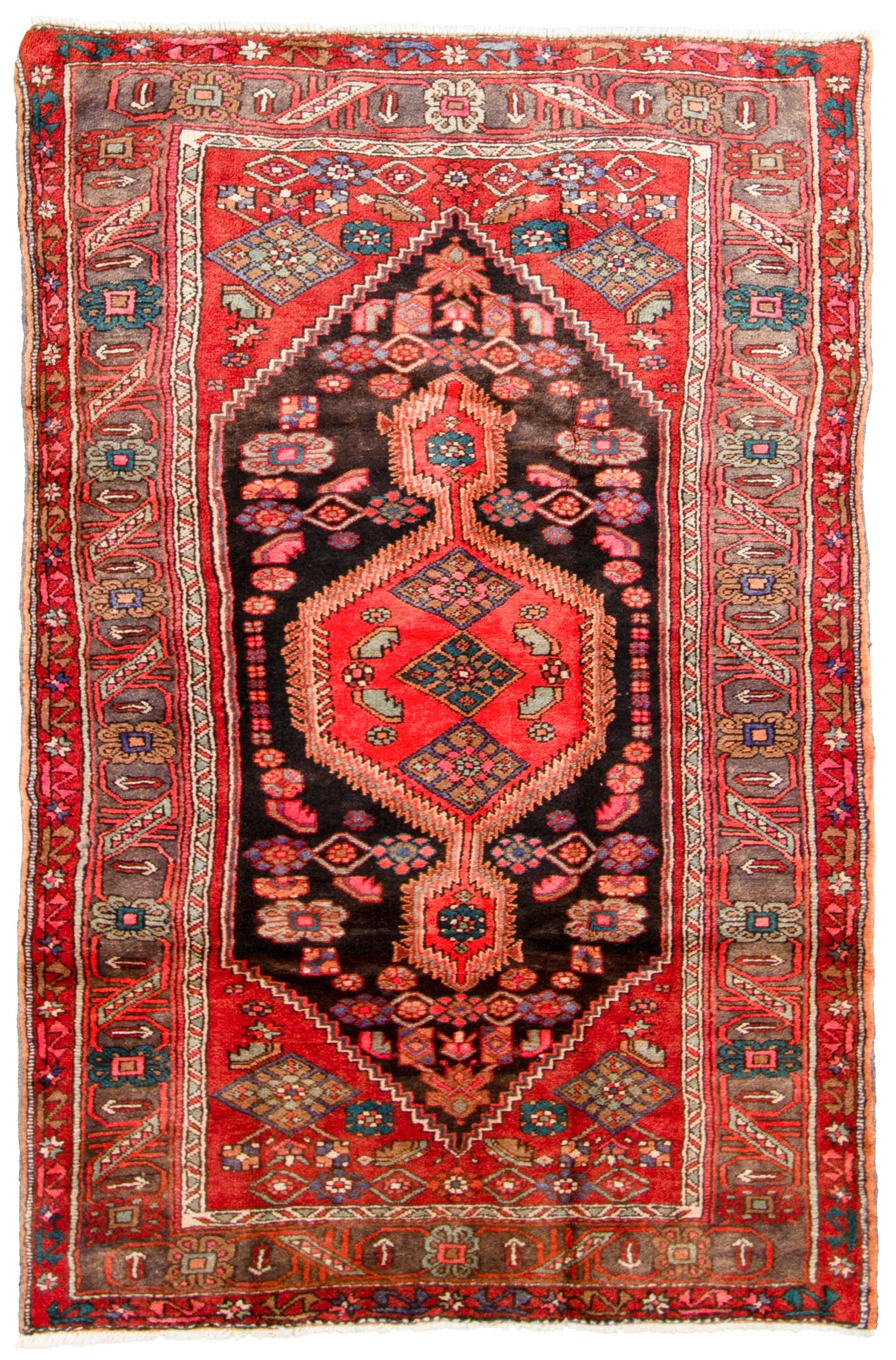 Hand-knotted Arak  Wool Rug 4'2" x 6'8" Size: 4'2" x 6'8"  