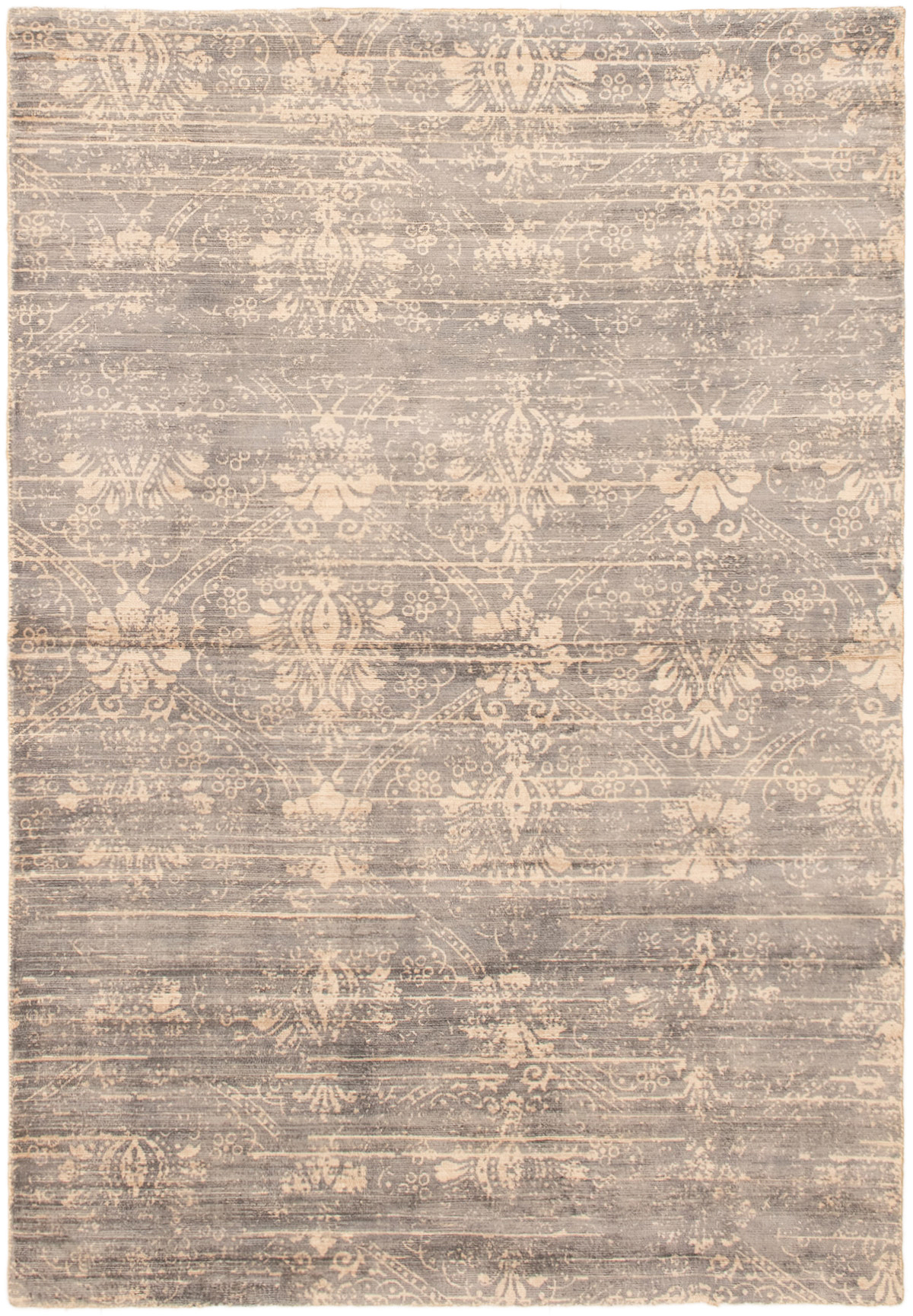 Hand-knotted Galleria Grey Viscose Rug 5'0" x 7'4" Size: 5'0" x 7'4"  