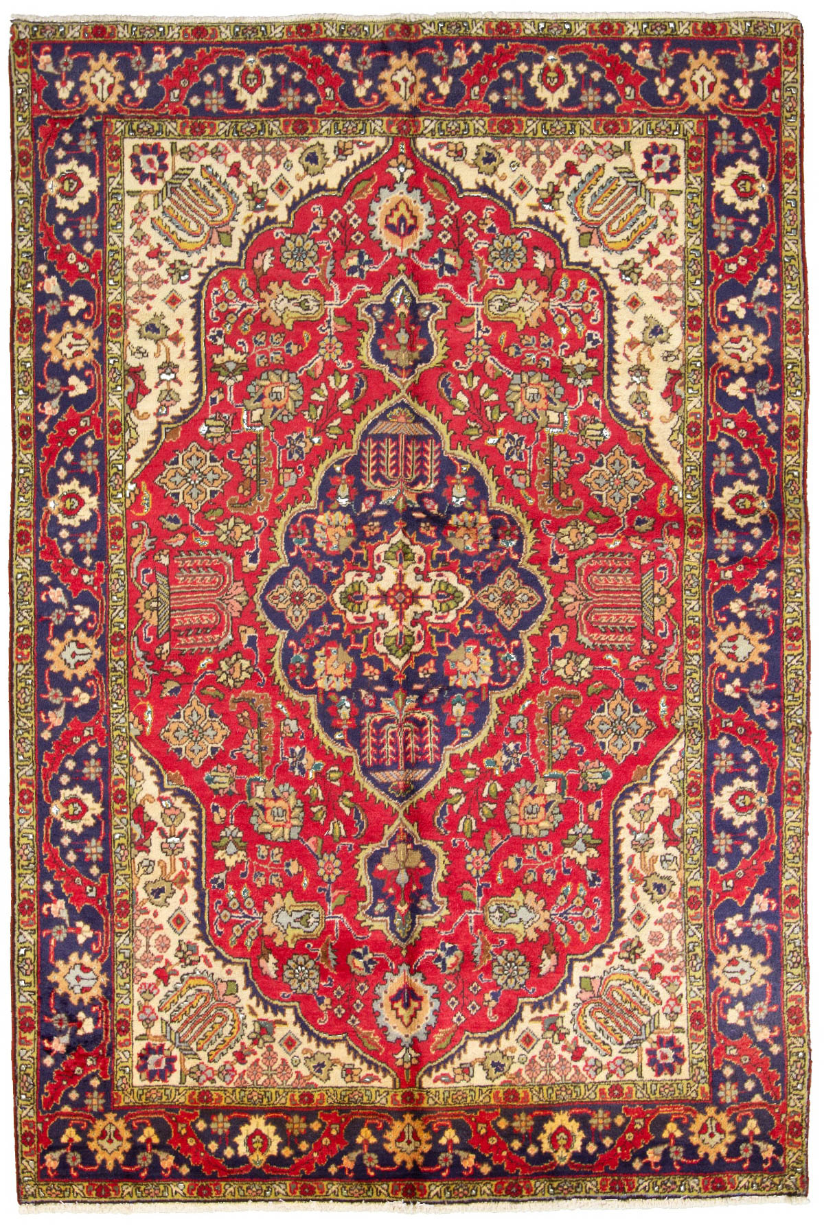 Hand-knotted Tabriz  Wool Rug 6'5" x 9'7" Size: 6'5" x 9'7"  