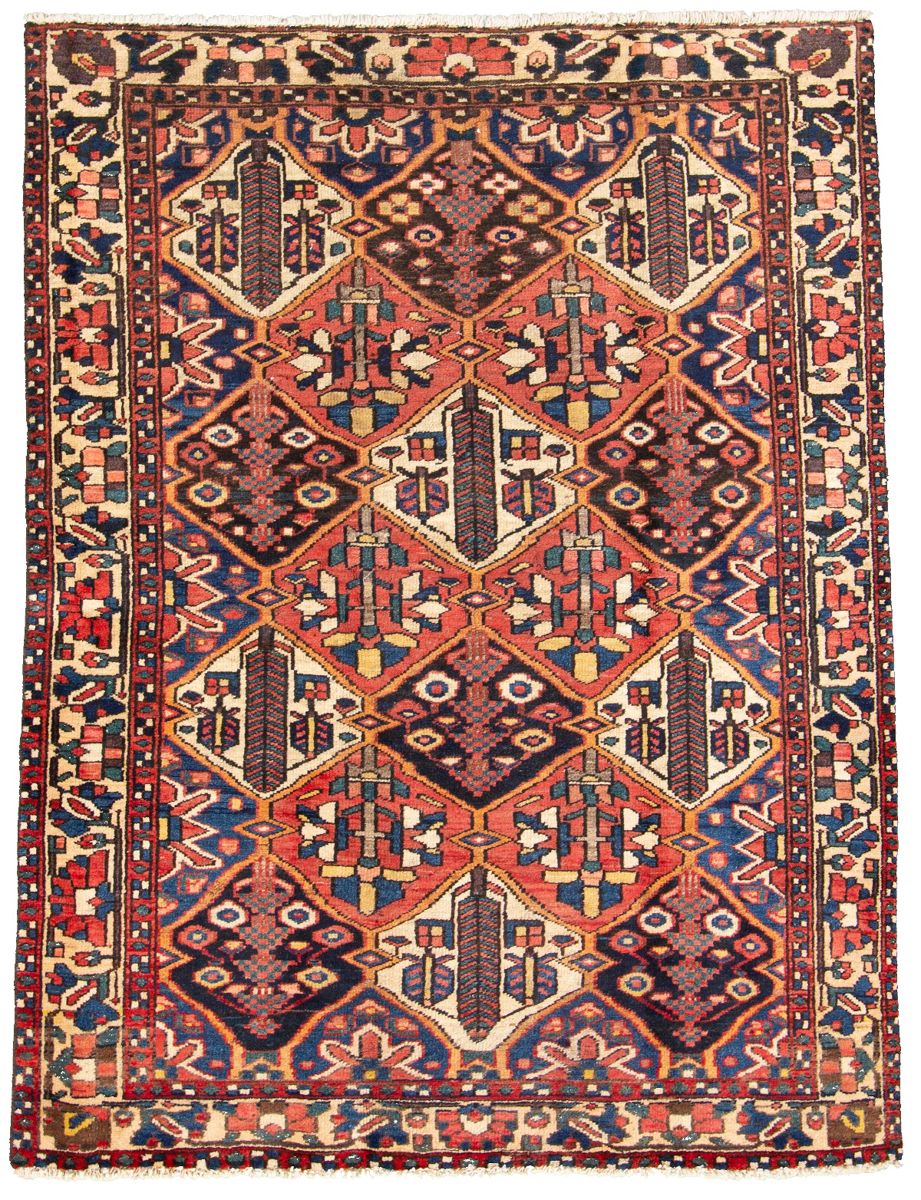Hand-knotted Bakhtiar  Wool Rug 5'0" x 6'9" Size: 5'0" x 6'9"  