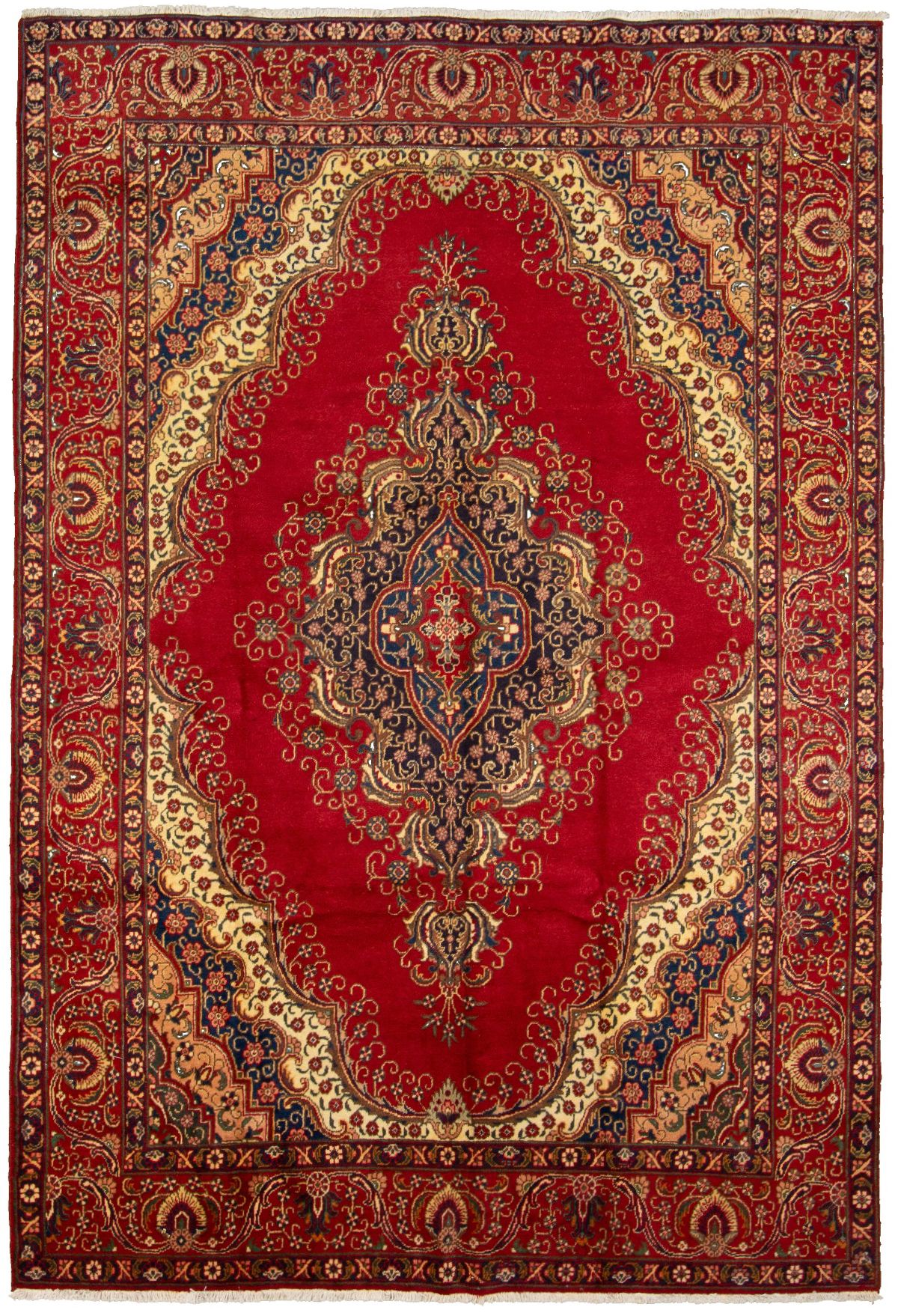 Hand-knotted Tabriz  Wool Rug 8'0" x 11'9" Size: 8'0" x 11'9"  