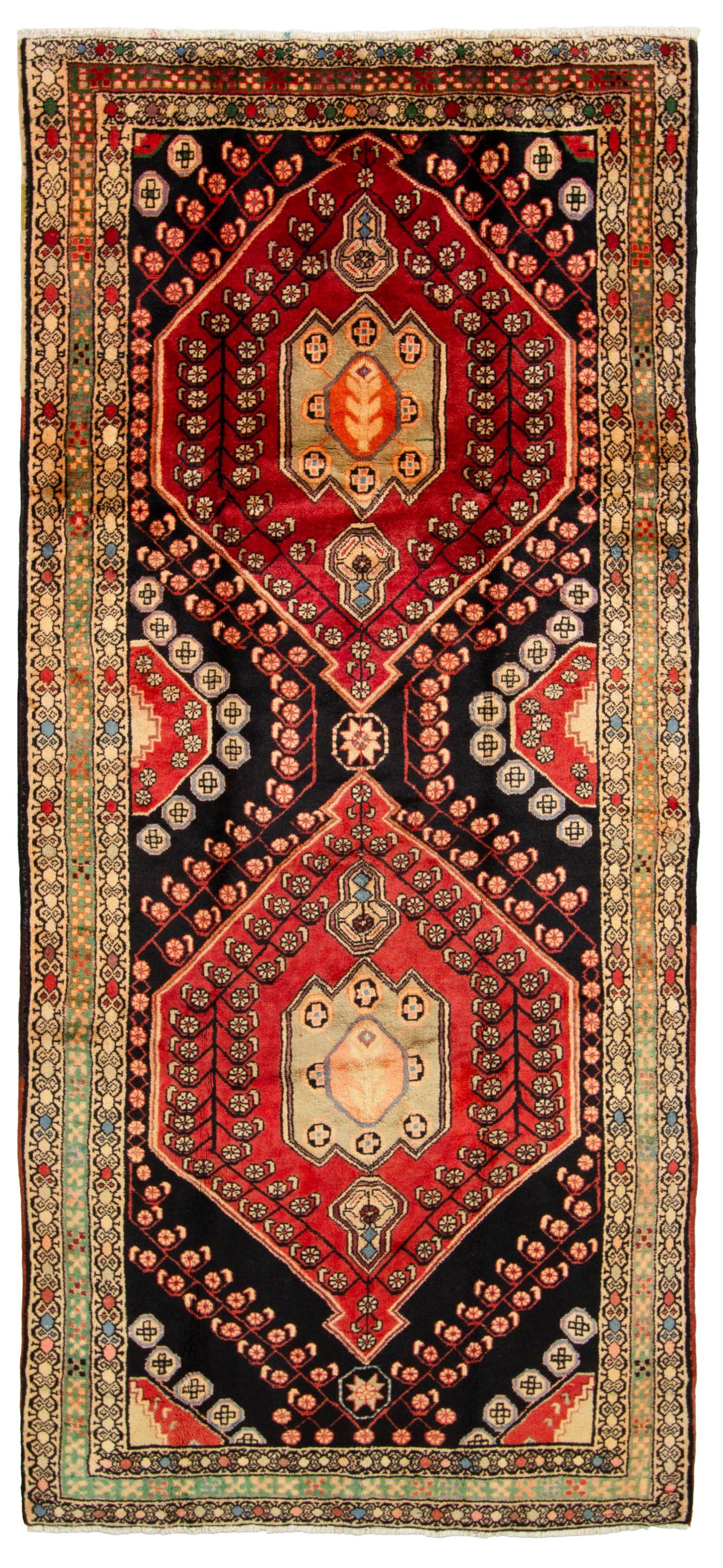 Hand-knotted Ardabil  Wool Rug 4'6" x 9'9" Size: 4'6" x 9'9"  