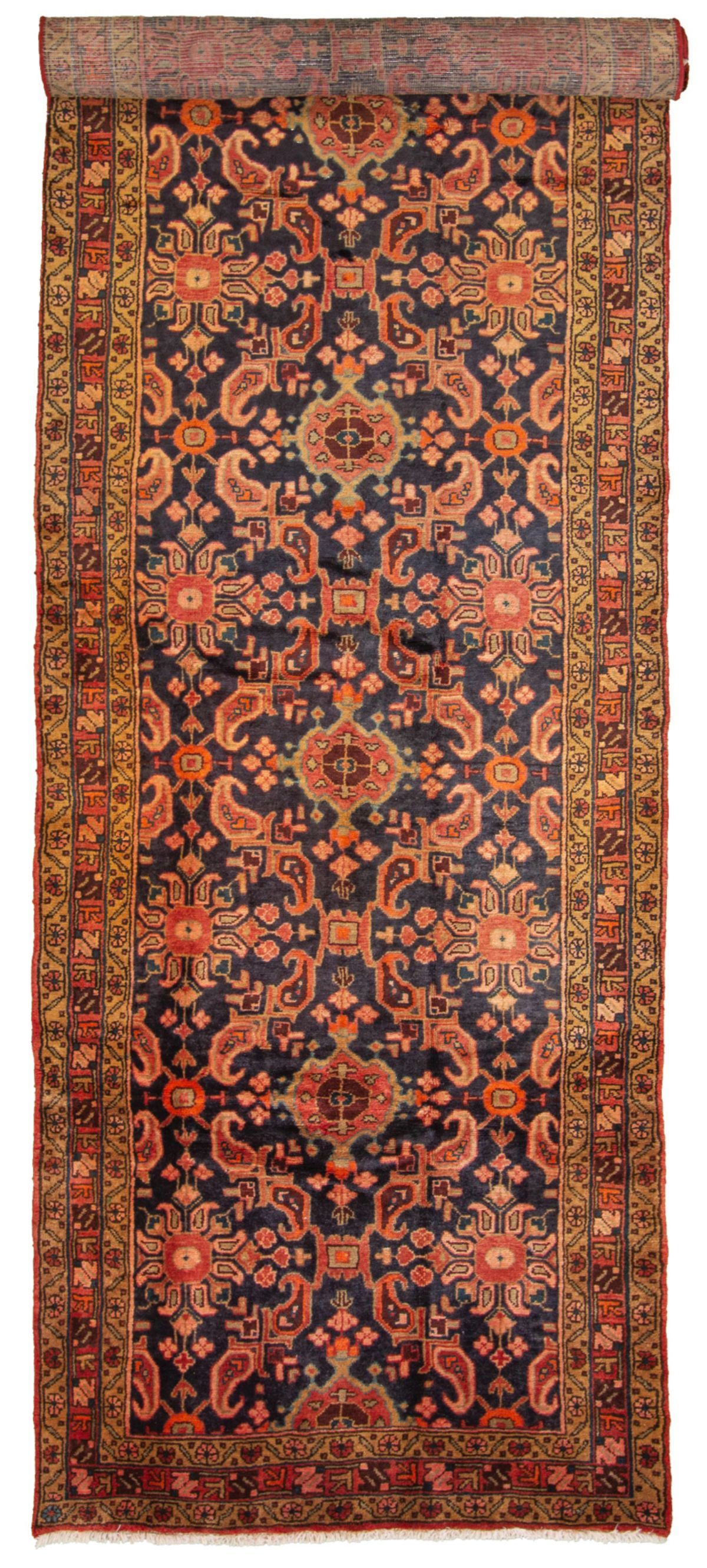 Hand-knotted Malayer  Wool Rug 4'3" x 13'7" Size: 4'3" x 13'7"  