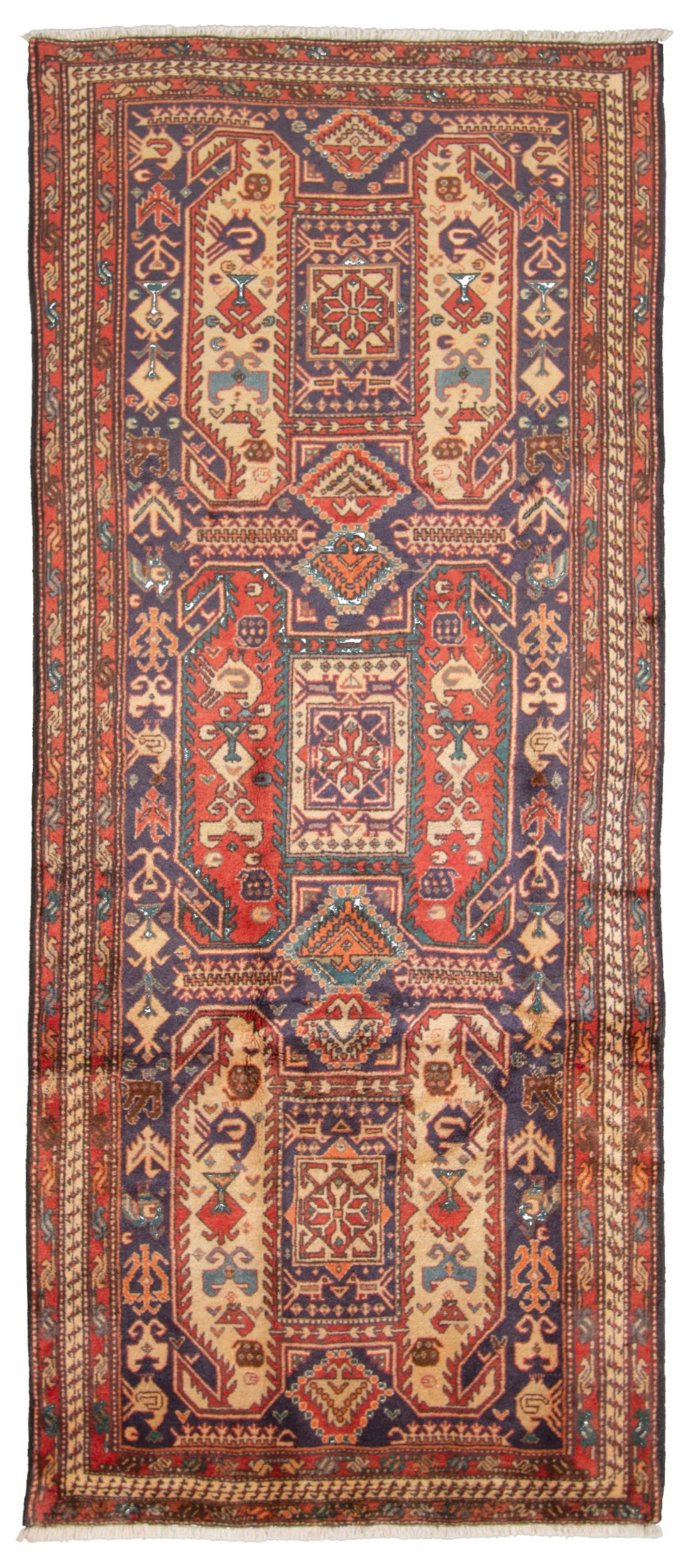Hand-knotted Ardabil  Wool Rug 4'3" x 10'2" Size: 4'3" x 10'2"  