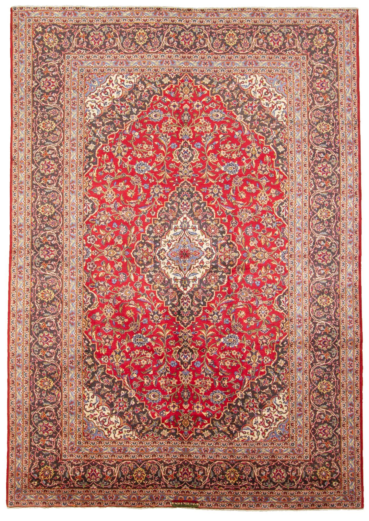 Hand-knotted Wiss  Wool Rug 7'10" x 11'10" Size: 7'10" x 11'10"  