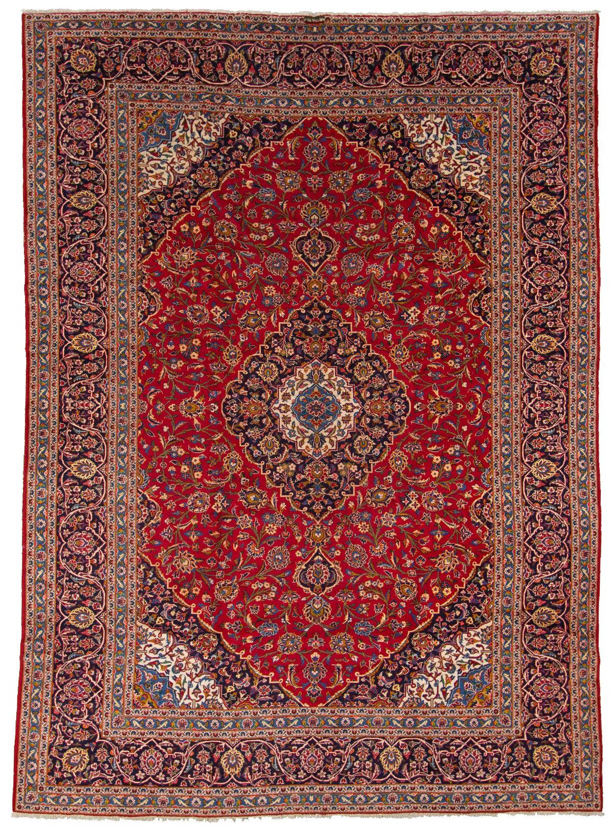 Hand-knotted Kashan  Wool Rug 9'10" x 13'7"  Size: 9'10" x 13'7"  