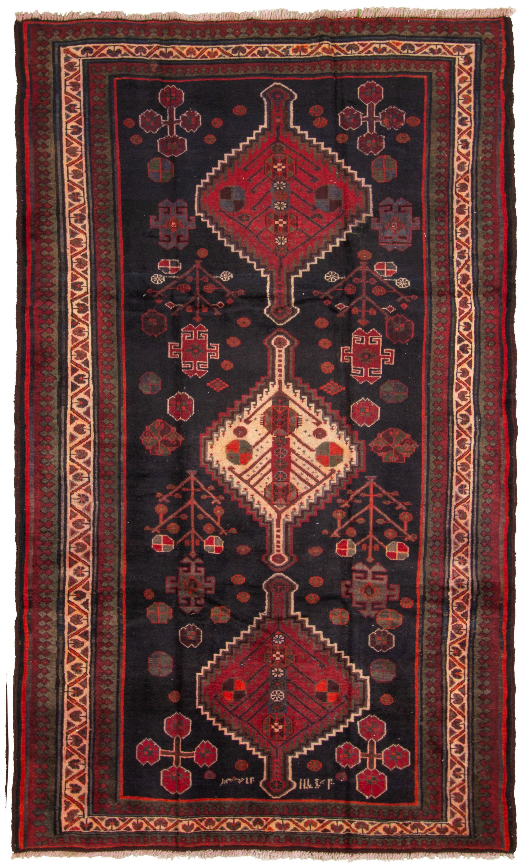 Hand-knotted Varamin  Wool Rug 5'6" x 9'2" Size: 5'6" x 9'2"  