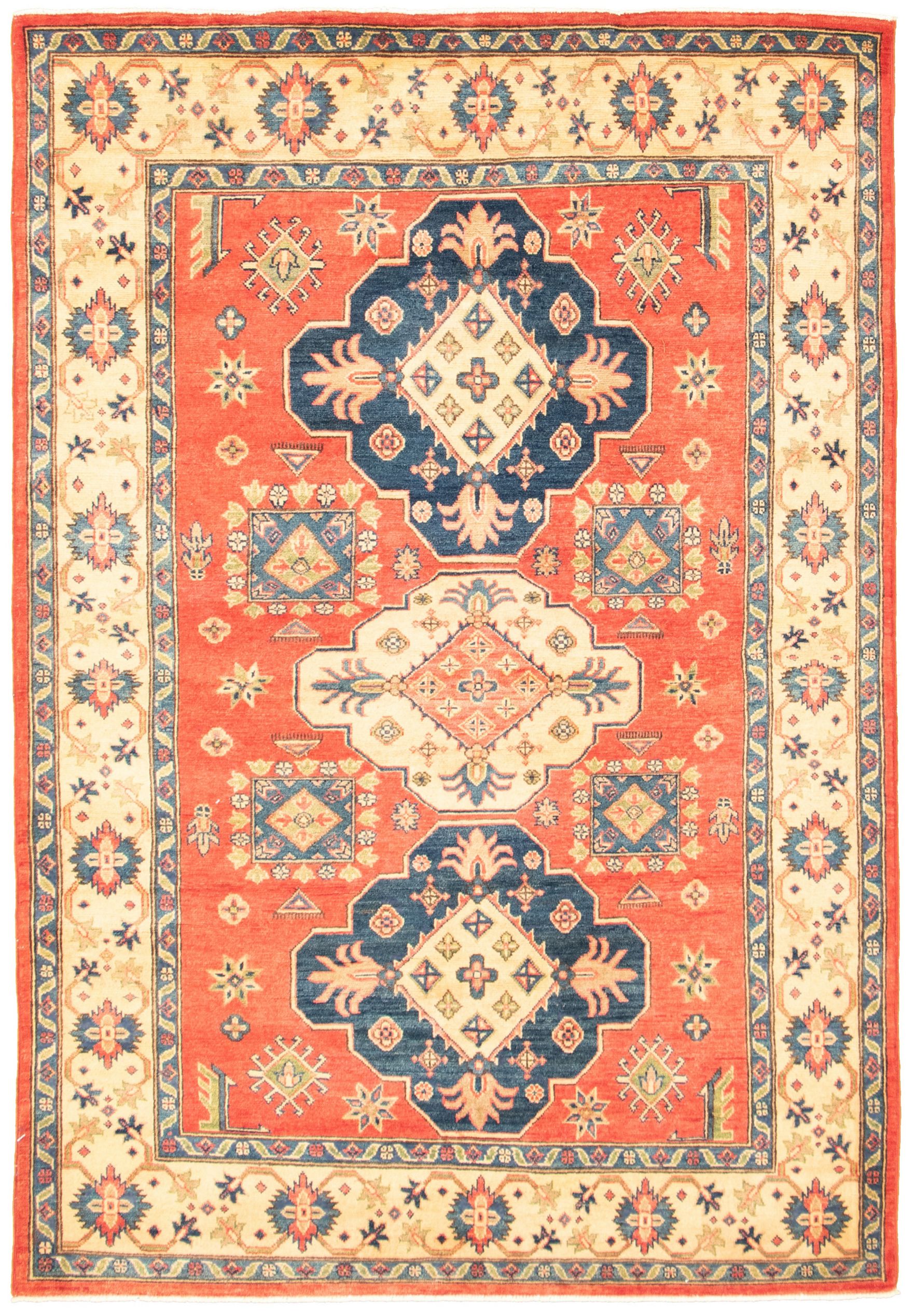 Hand-knotted Finest Gazni Red  Rug 5'6" x 8'0" Size: 5'6" x 8'0"  