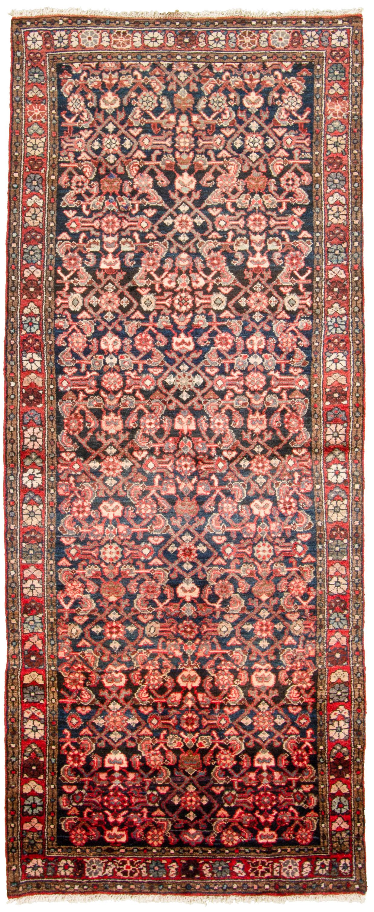 Hand-knotted Hamadan  Wool Rug 4'11" x 12'4" Size: 3'5" x 9'1"  