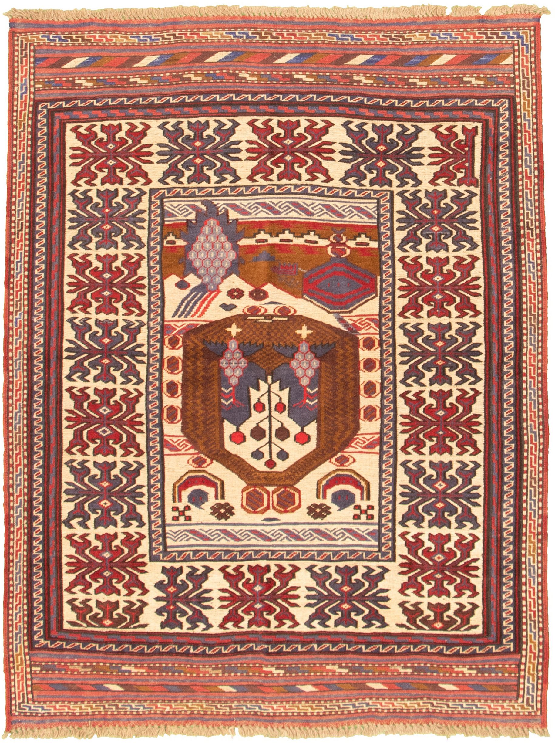 Hand-knotted Tajik Caucasian Ivory, Red Wool Rug 4'5" x 6'0" Size: 4'5" x 6'0"  
